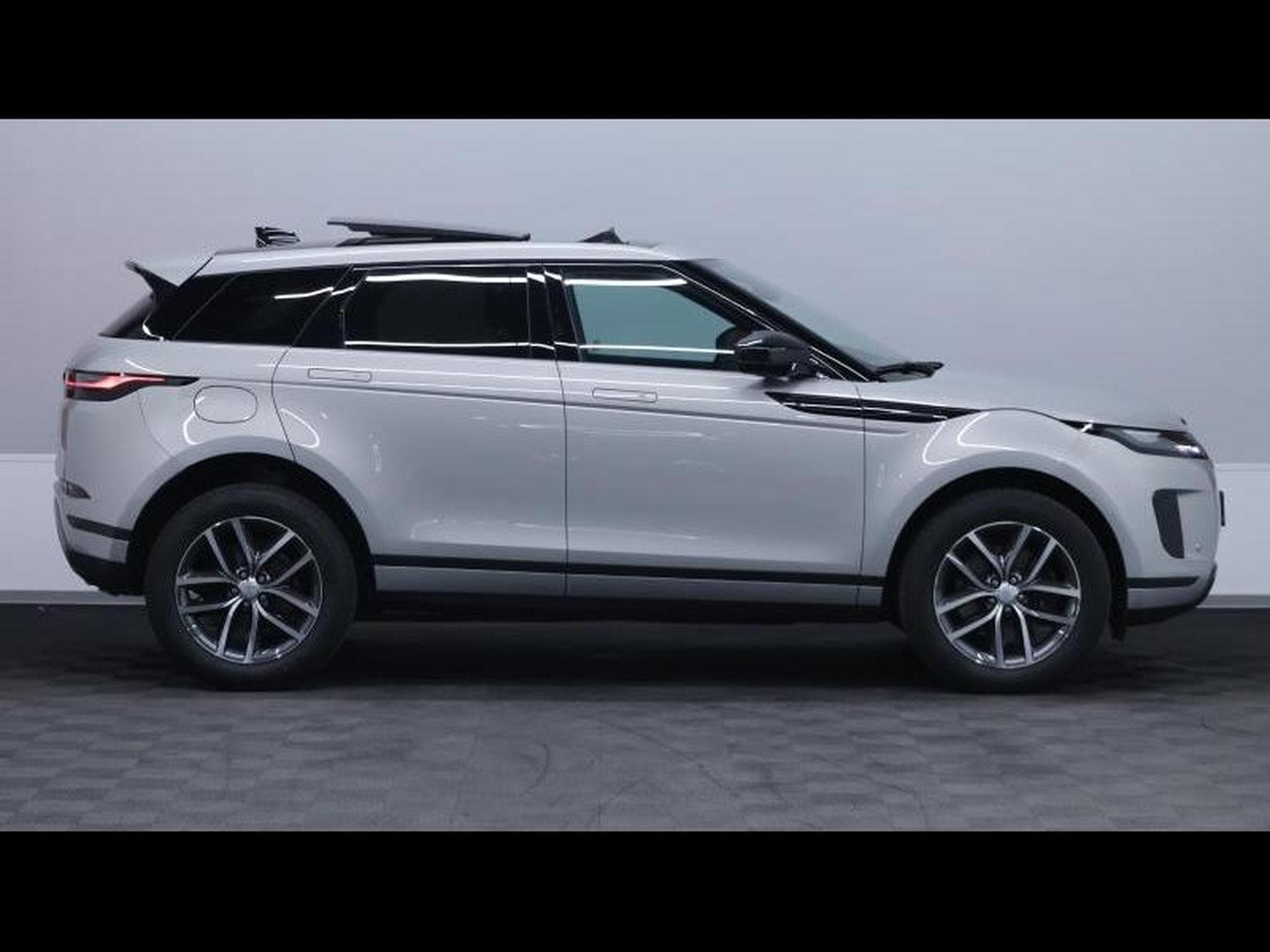 Land-Rover Range Rover Evoque P160 FWD S (2026) - Foto 4