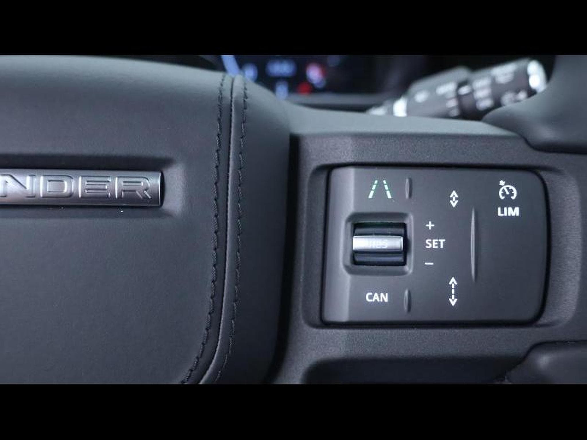 Land-Rover Defender D350 X-Dynamic HSE (2026) - Foto 18