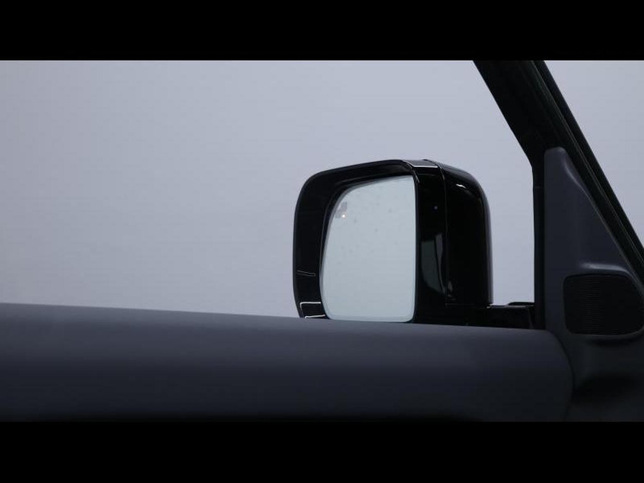 Land-Rover Defender D350 X-Dynamic HSE (2026) - Foto 27