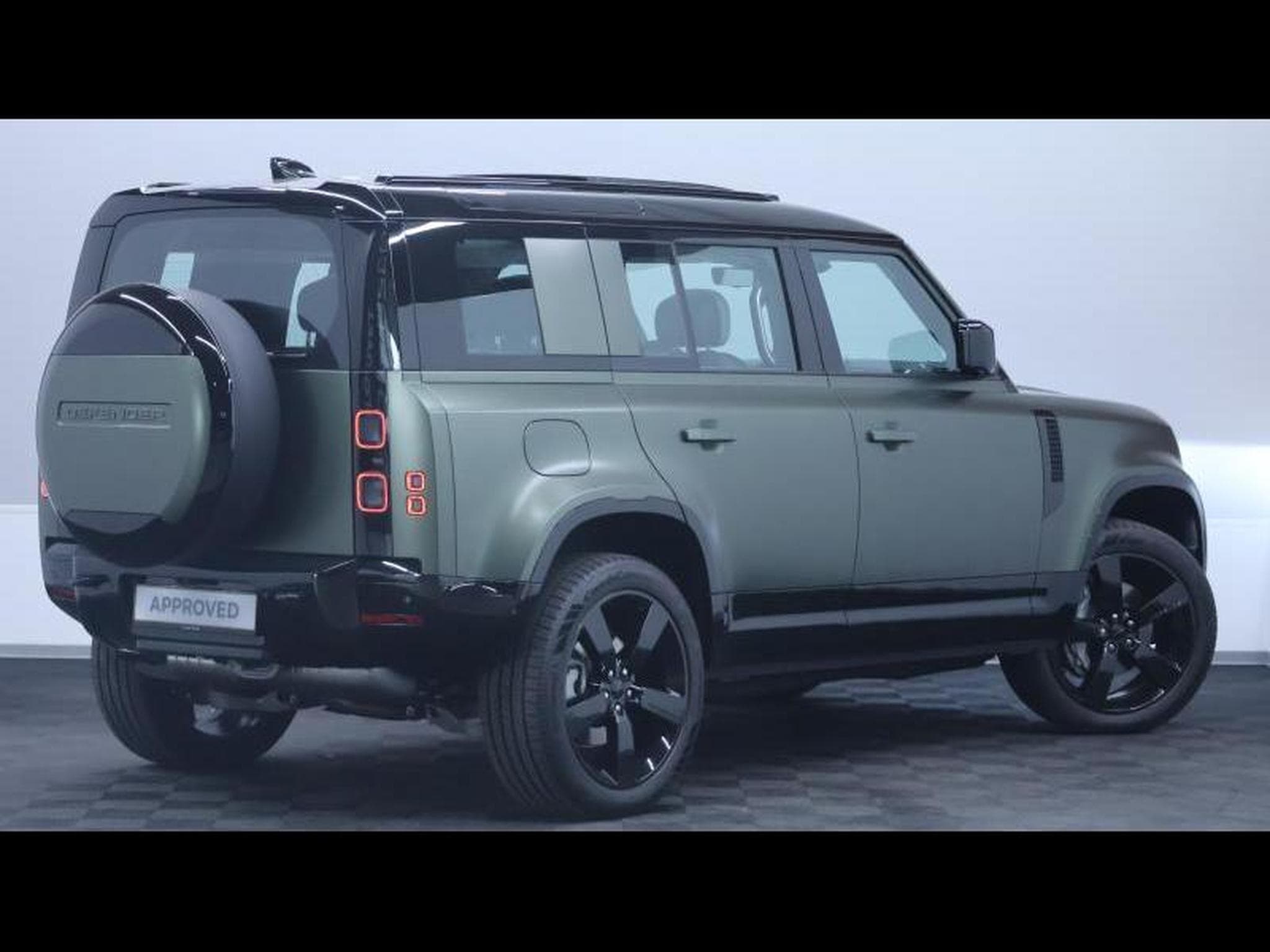 Land-Rover Defender D350 X-Dynamic HSE (2026) - Foto 5