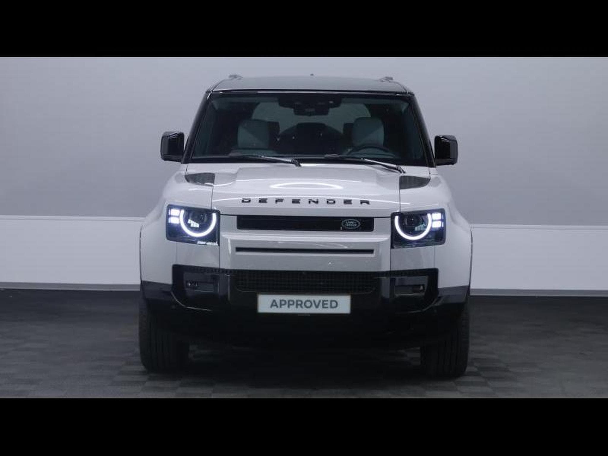 Land-Rover Defender 90 D250 X-Dynamic SE (2026) - Foto 2