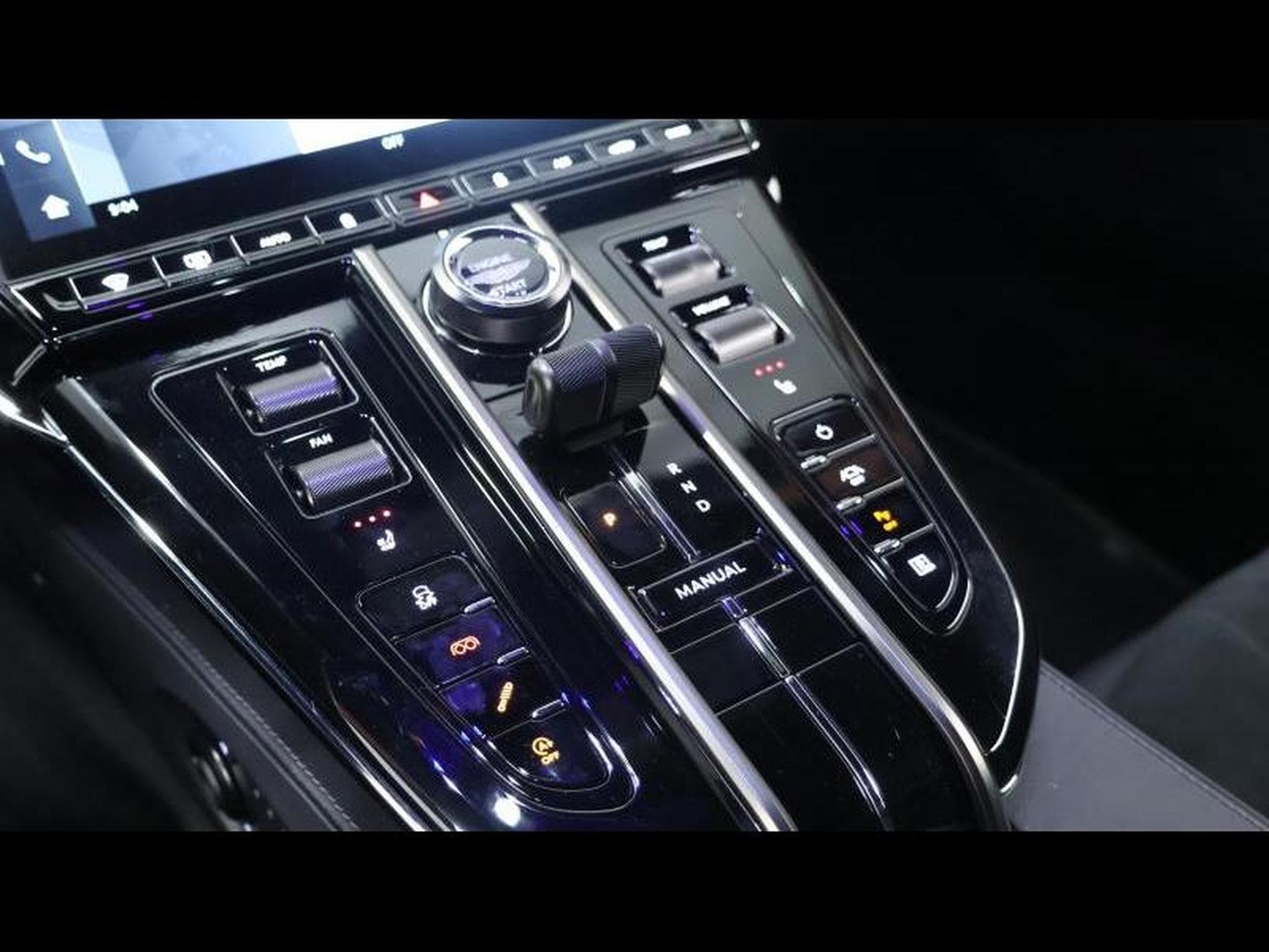 Aston-Martin V8 Vantage S 680ch *Xenon Grey (2026) - Foto 22