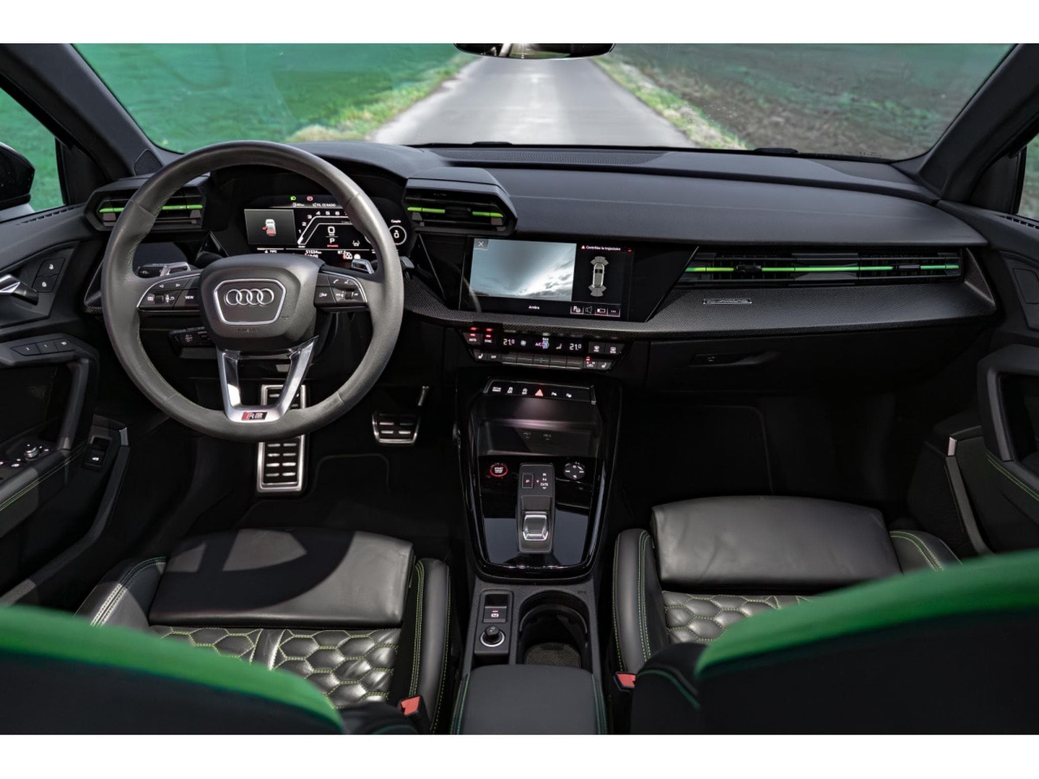 Audi RS3 Sportback 2.5 TFSI S Tronic - Matrix Led -  Freins céramique (2023) - Photo 8