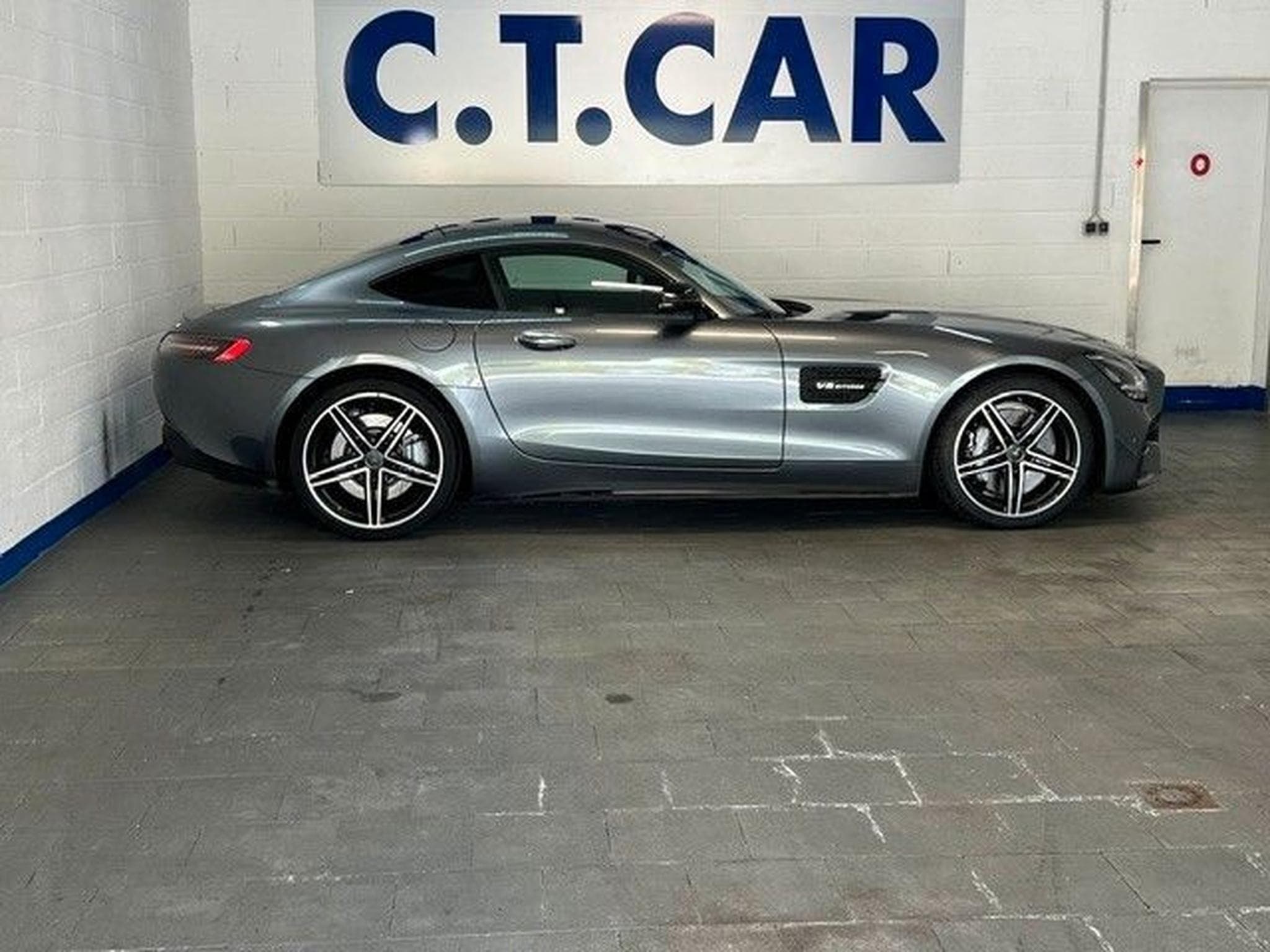 Mercedes AMG GT Coupe -  * Burmester/Pano/LED * VOLL (2019) - Photo 2