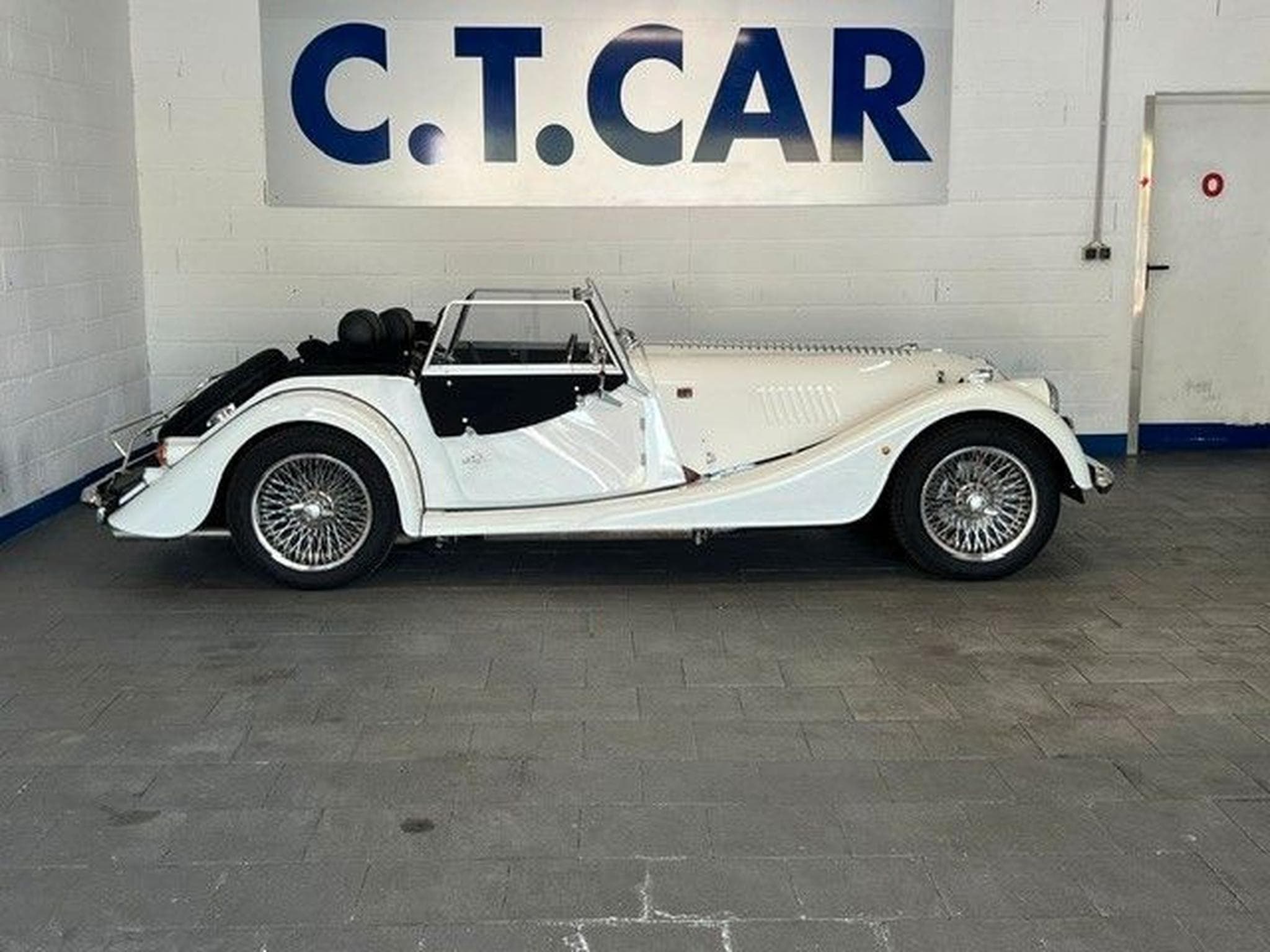 Morgan Roadster - TOP - 1Hand (2018) - Photo 2