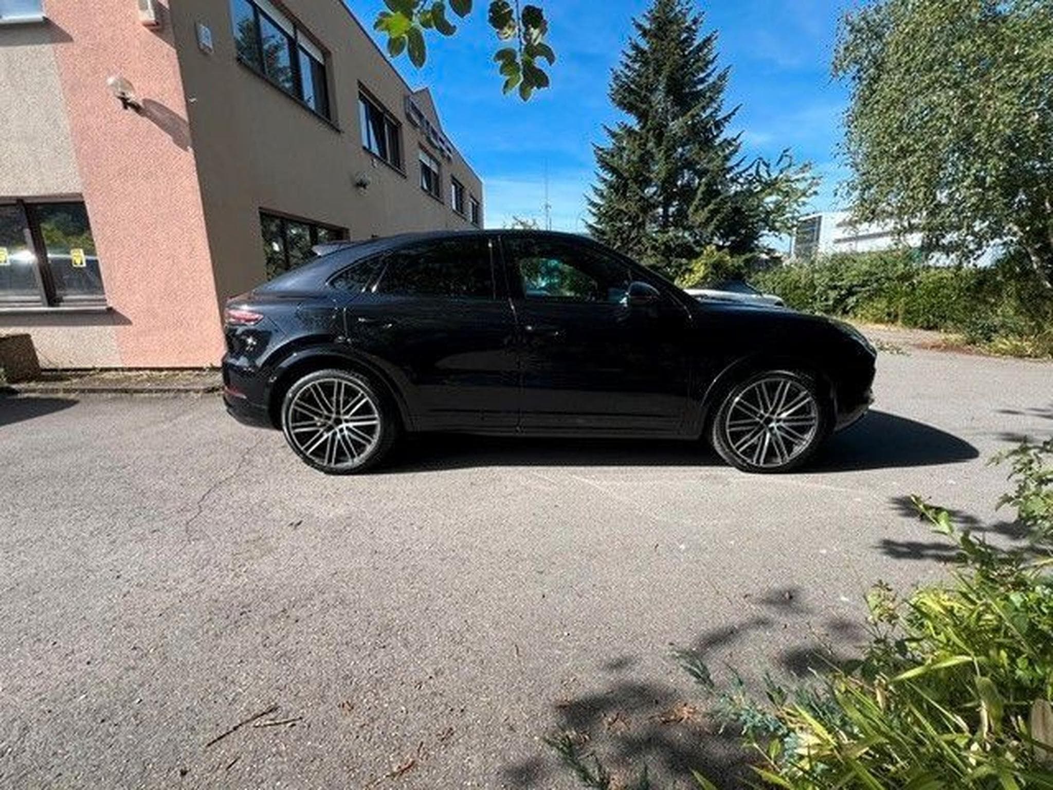 Porsche Cayenne Coupe S /VOLL /panorama /AHK (2020) - Photo 12