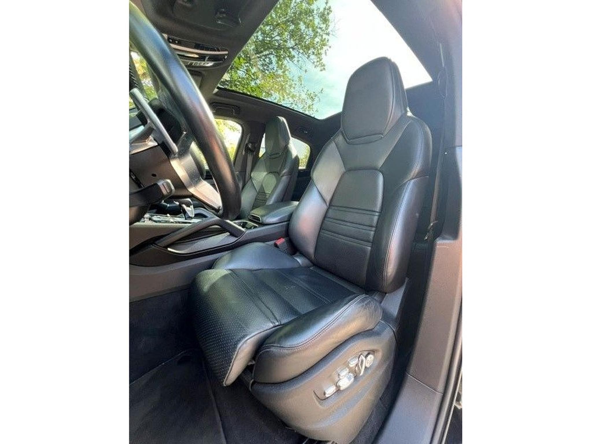 Porsche Cayenne Coupe S /VOLL /panorama /AHK (2020) - Photo 16