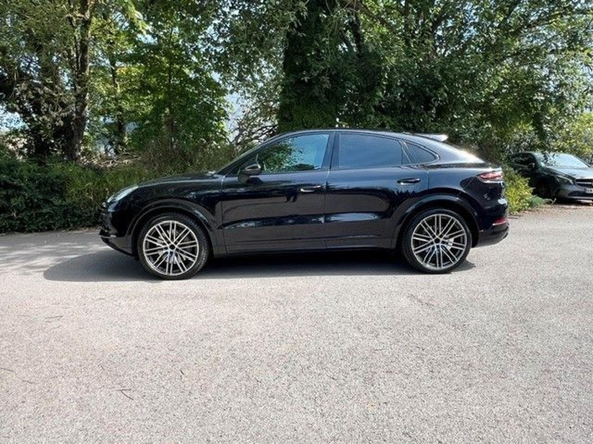 Porsche Cayenne Coupe S /VOLL /panorama /AHK (2020) - Photo 25