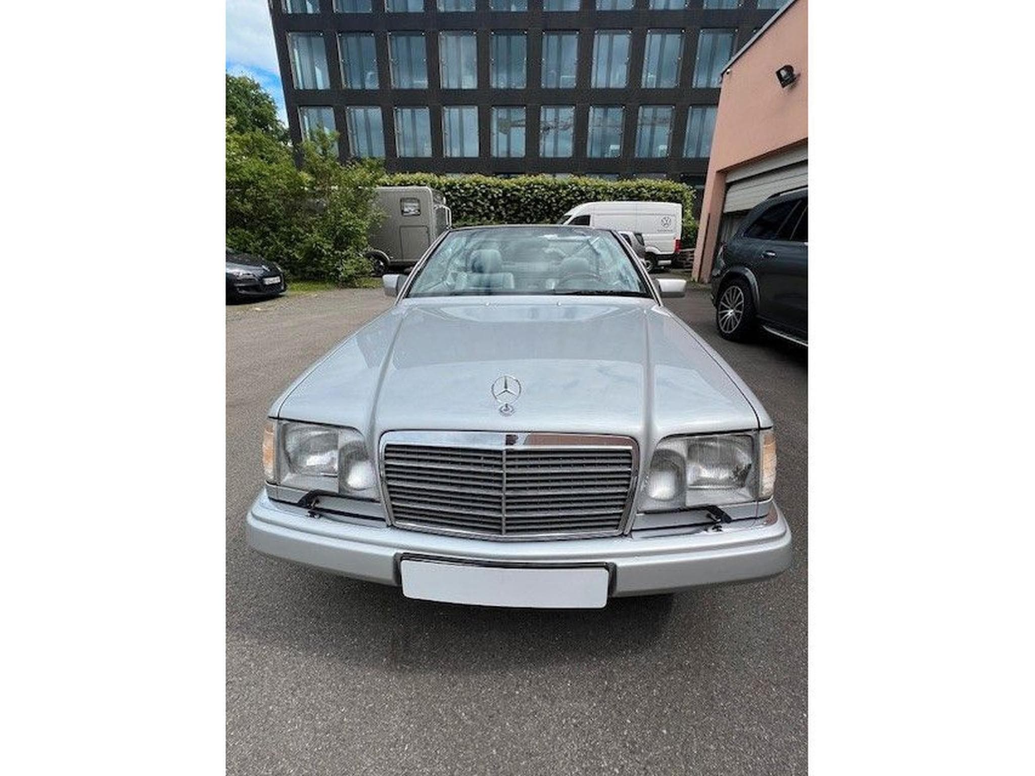 Mercedes E 320 AMG Line -  W124 (1995) - Photo 22