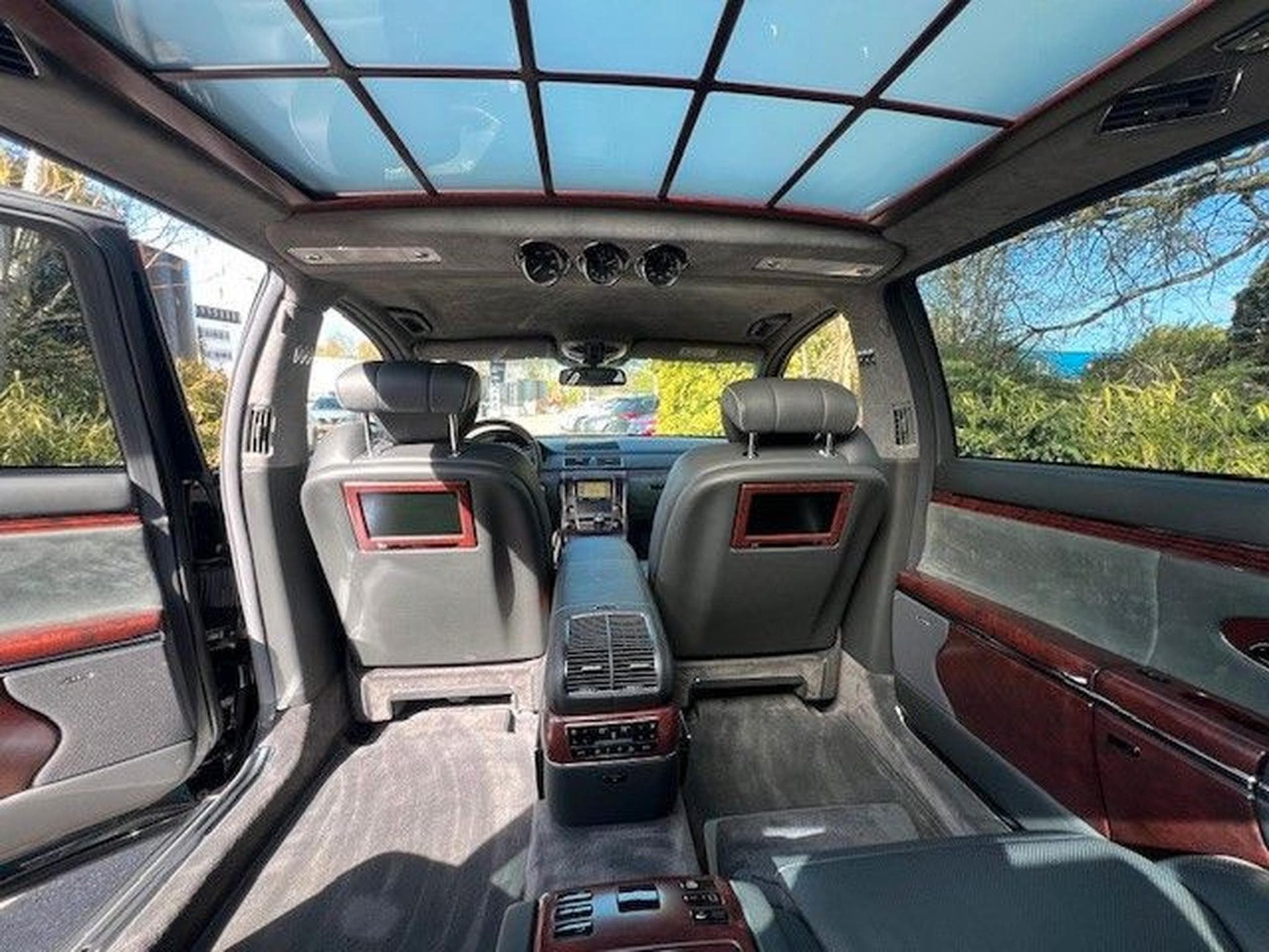 Maybach 62 - 23000km - 1H - Magic Sky -Perfect Condition (2007) - Photo 9