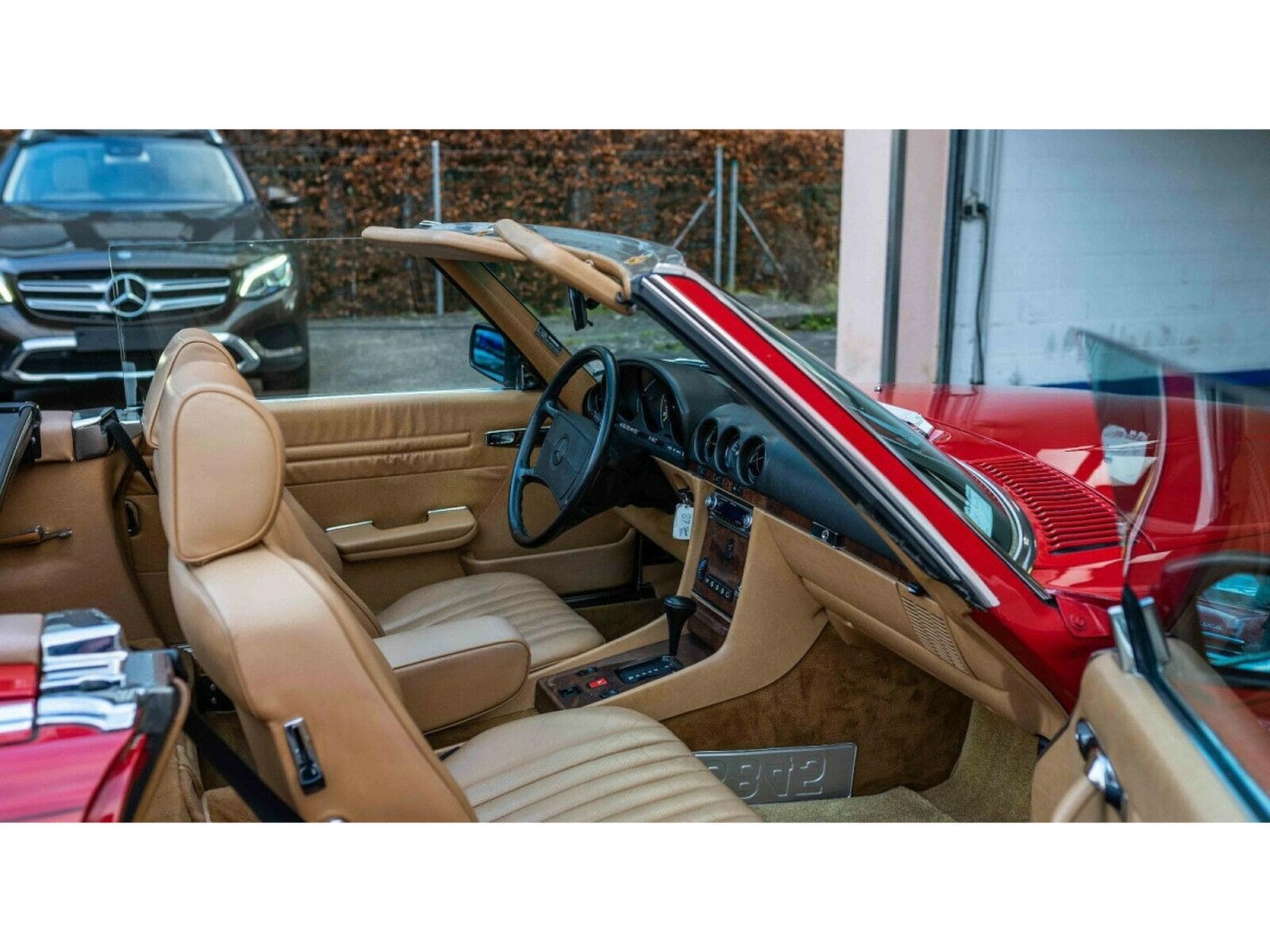 Mercedes SL 560 R107 (1987) - Photo 22