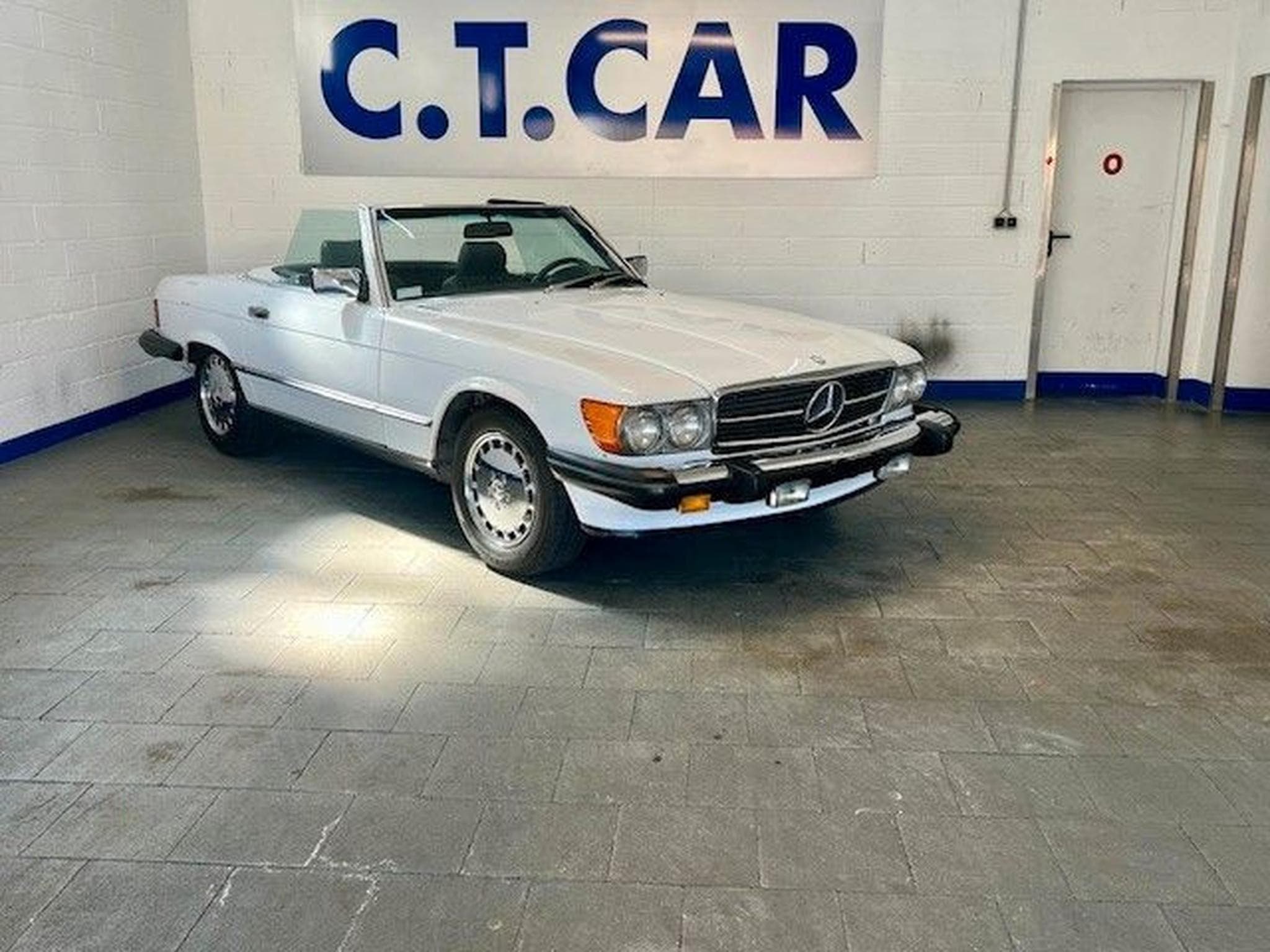 Mercedes SL 560 R107- top Zustand - 2 HAND (1988) - Photo 1
