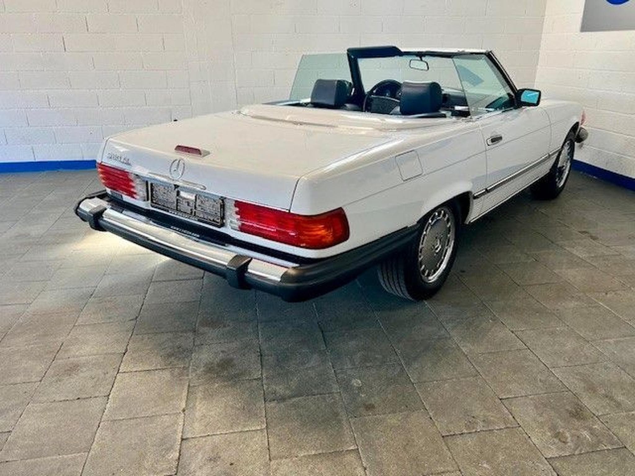 Mercedes SL 560 R107- top Zustand - 2 HAND (1988) - Photo 11