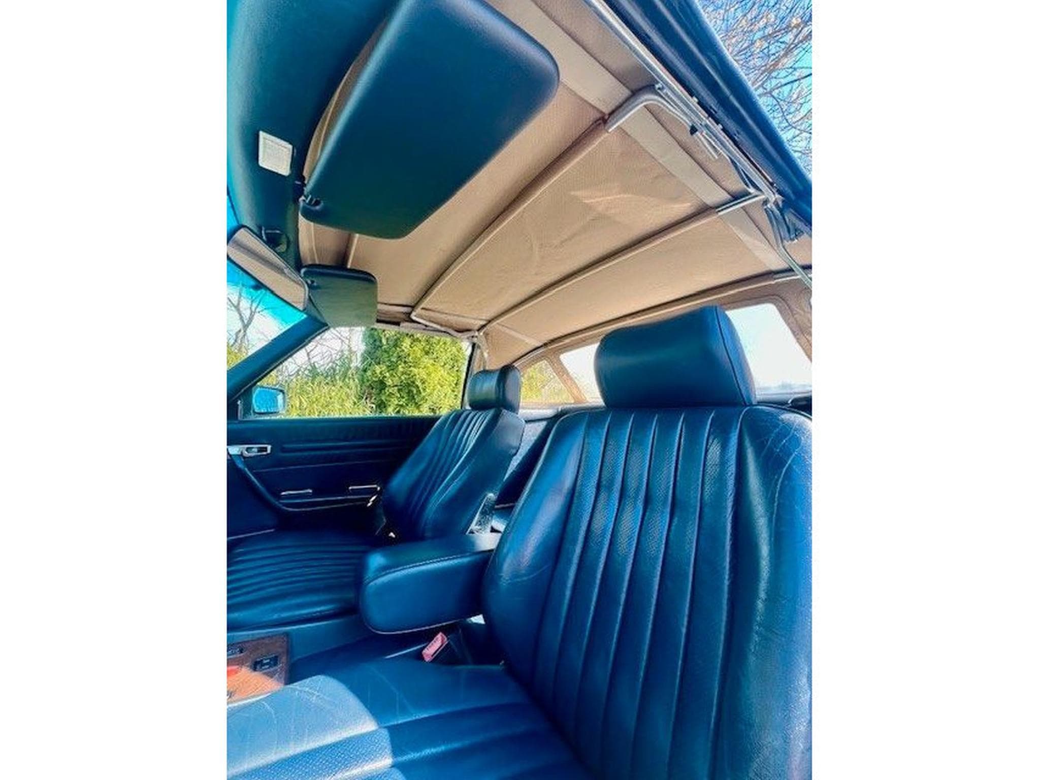 Mercedes SL 560 R107- top Zustand - 2 HAND (1988) - Photo 15