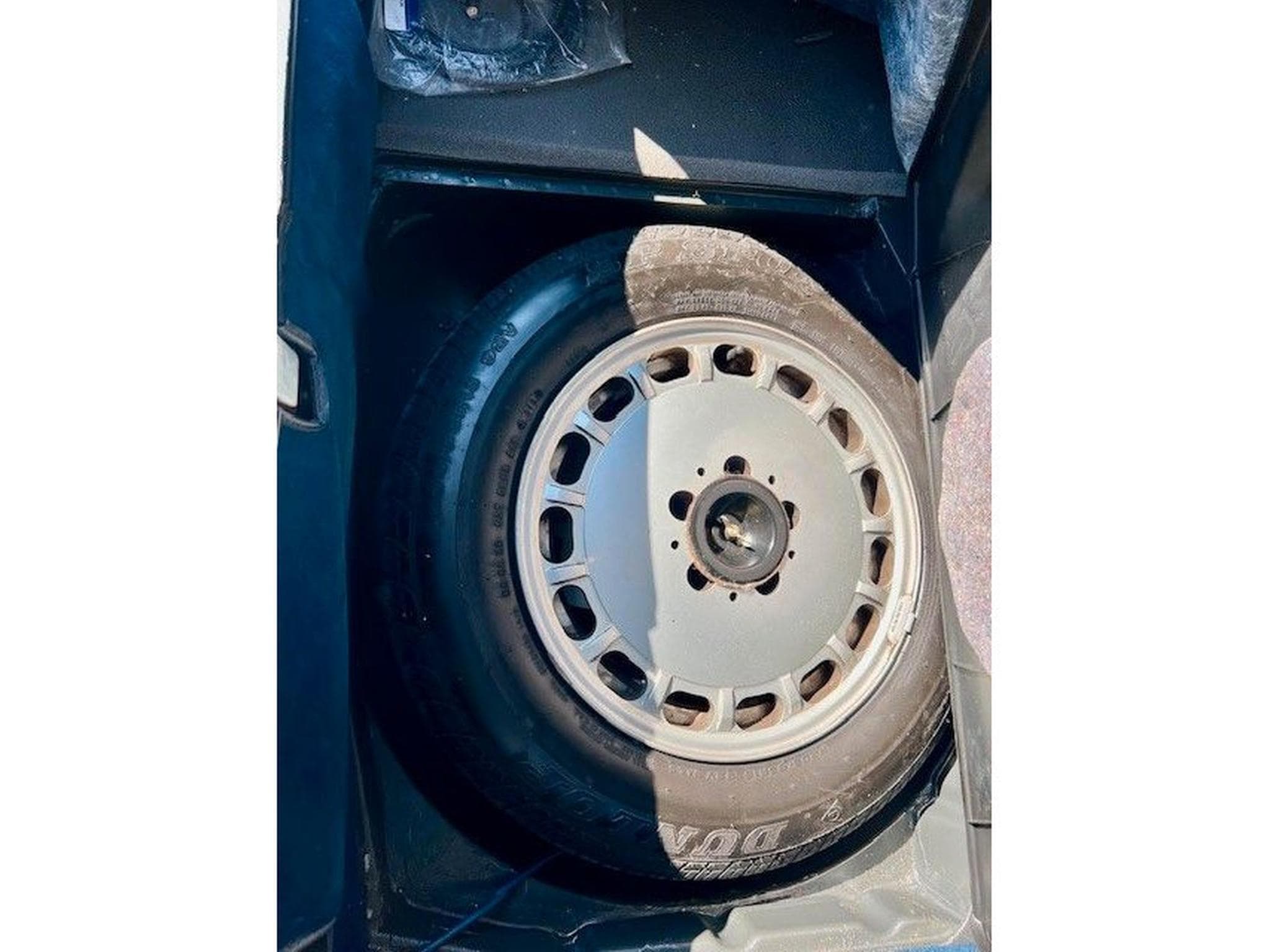 Mercedes SL 560 R107- top Zustand - 2 HAND (1988) - Photo 20
