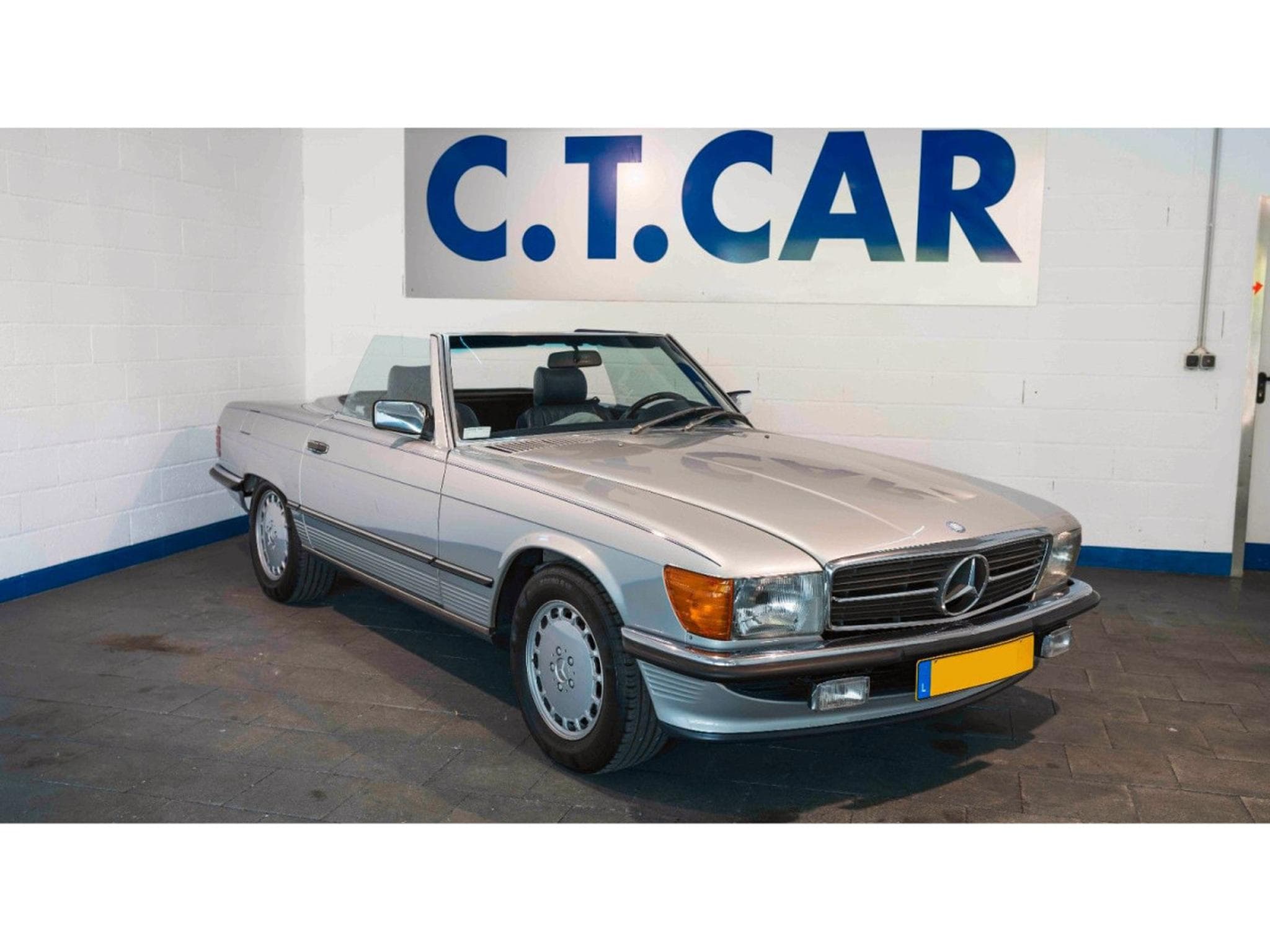 Mercedes SL 560 Auto. (1989) - Photo 1
