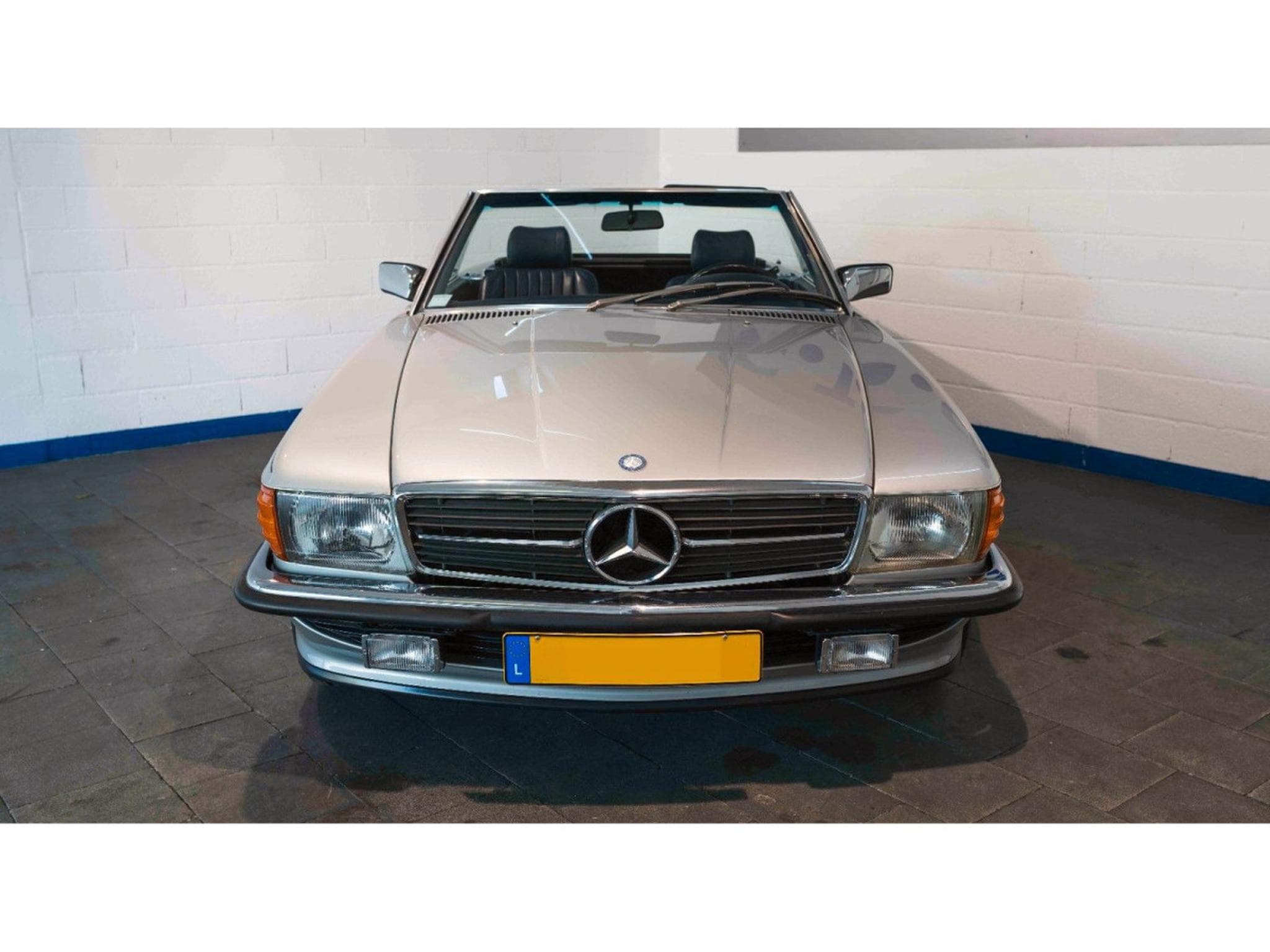Mercedes SL 560 Auto. (1989) - Photo 3