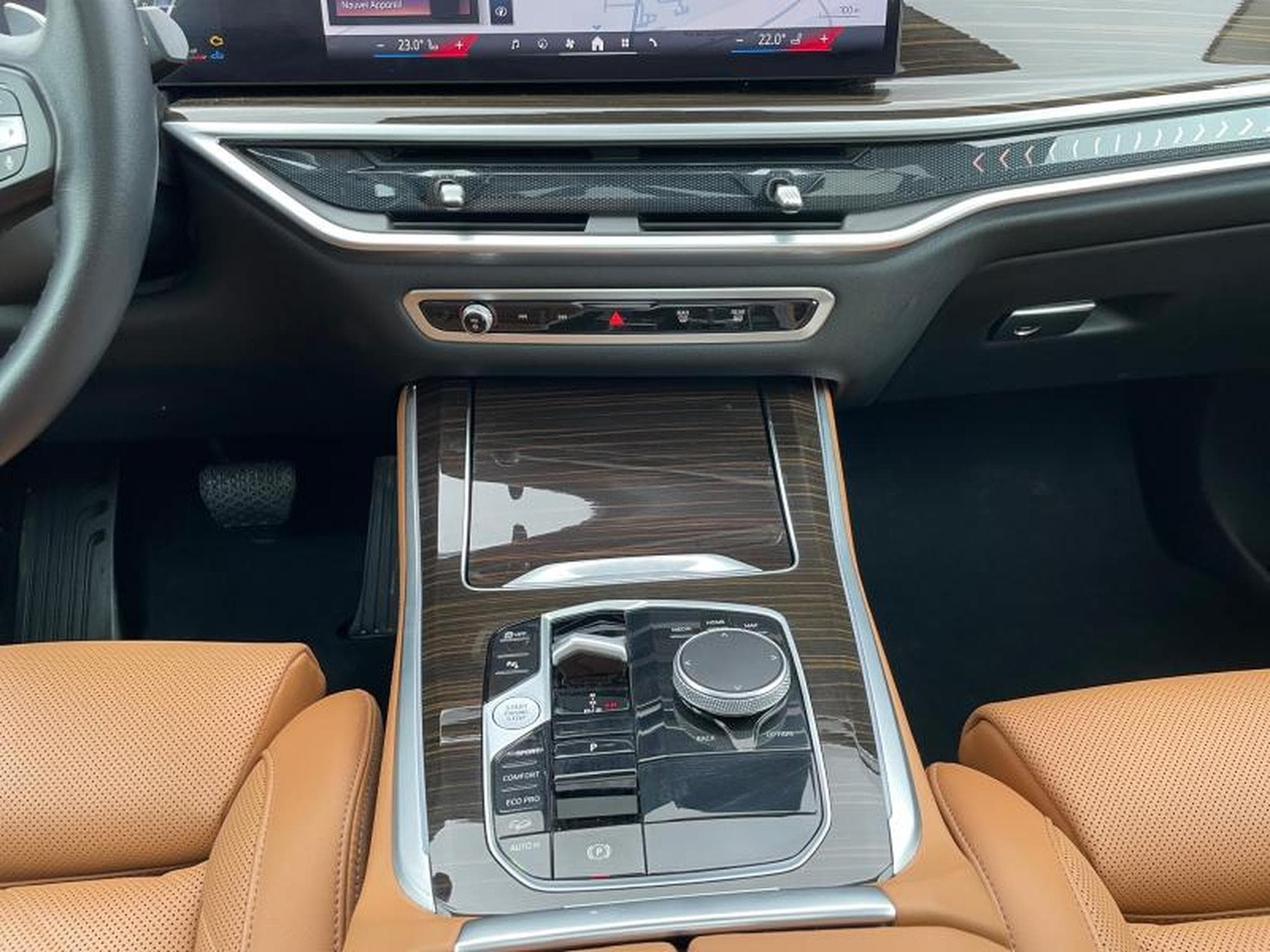 BMW X5 X5 xDrive40i (2023) - Photo 6