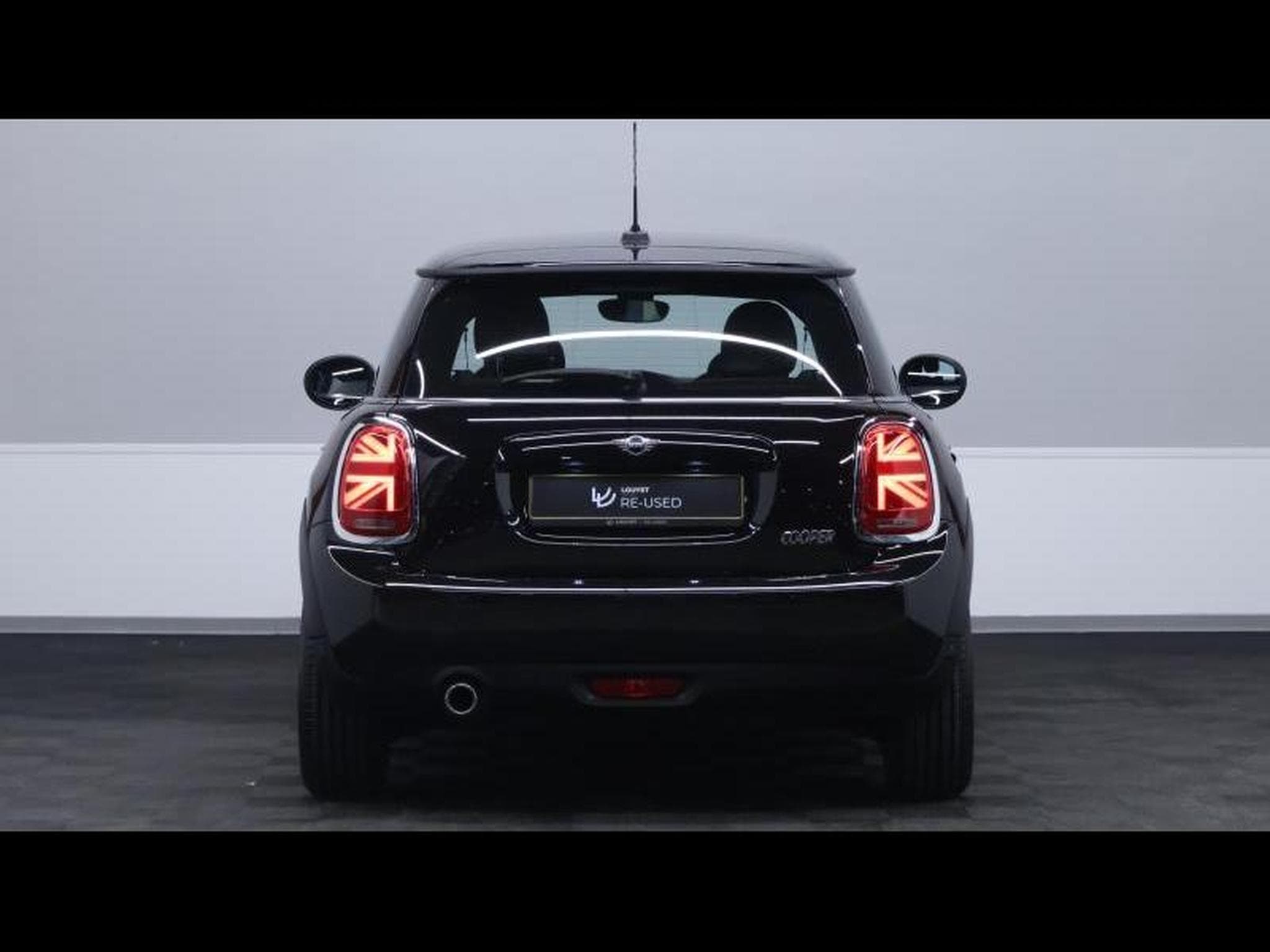 MINI Cooper 1.5 136 hatch 3 portes (2020) - Photo 6