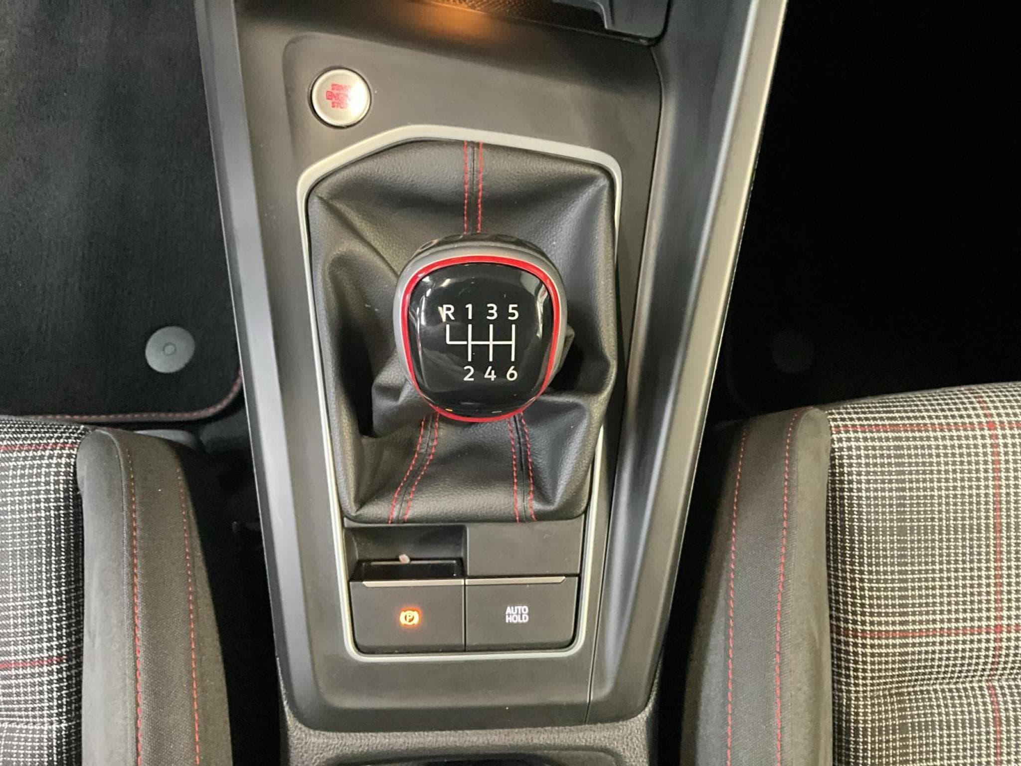 VW Golf GTI+BVM+Pano+Soundsystem+LM18+Navi (2021) - Photo 12