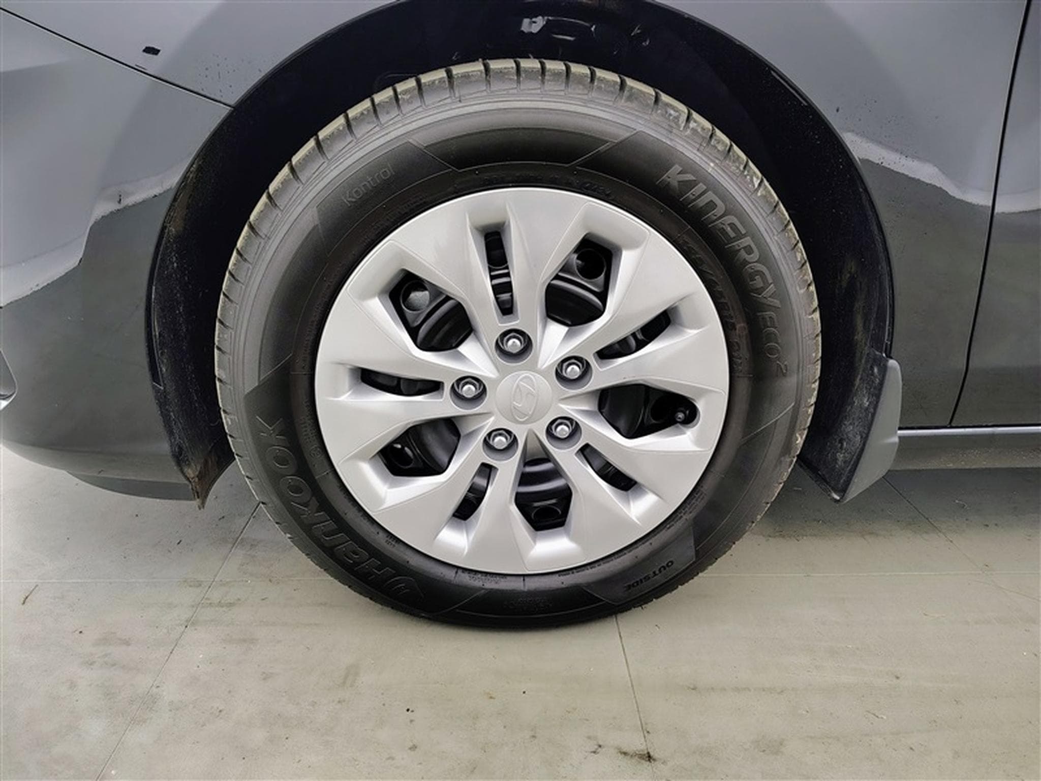 Hyundai i30 Combi 1.0 T-GDi DCT Twist NAVI / FULL LED / CAMERA (2026) - Photo 6