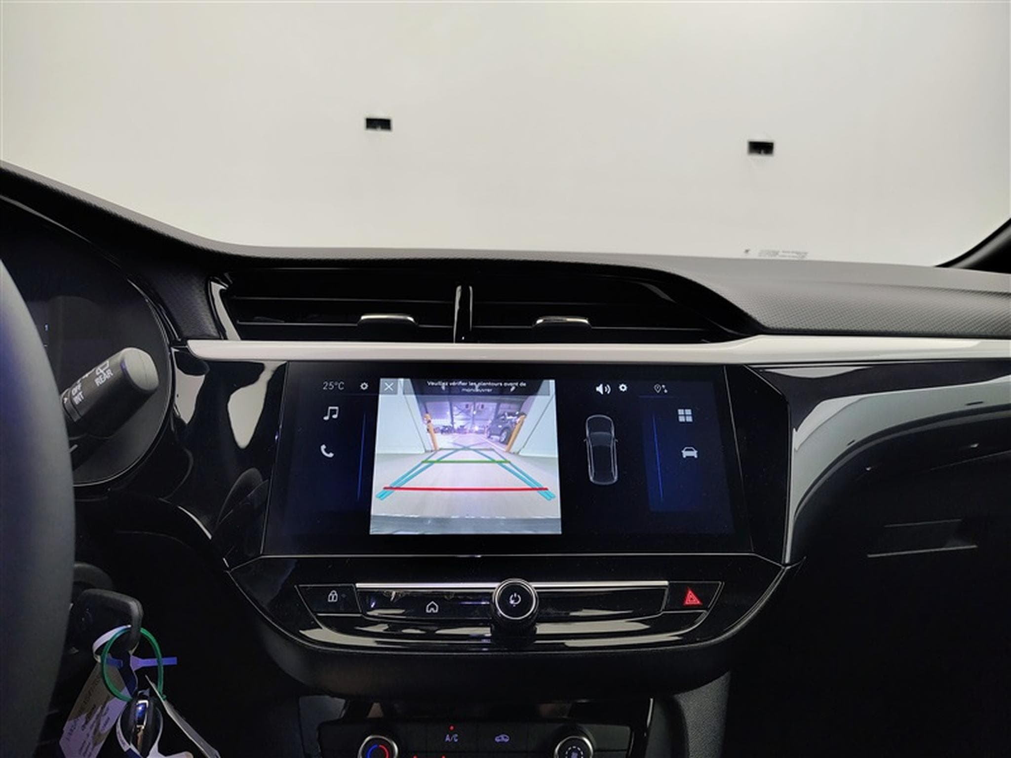 Opel Corsa 1.2 Turbo 100Cv GS CARPLAY / CAMERA / FULL LED / ALU (2025) - Photo 18