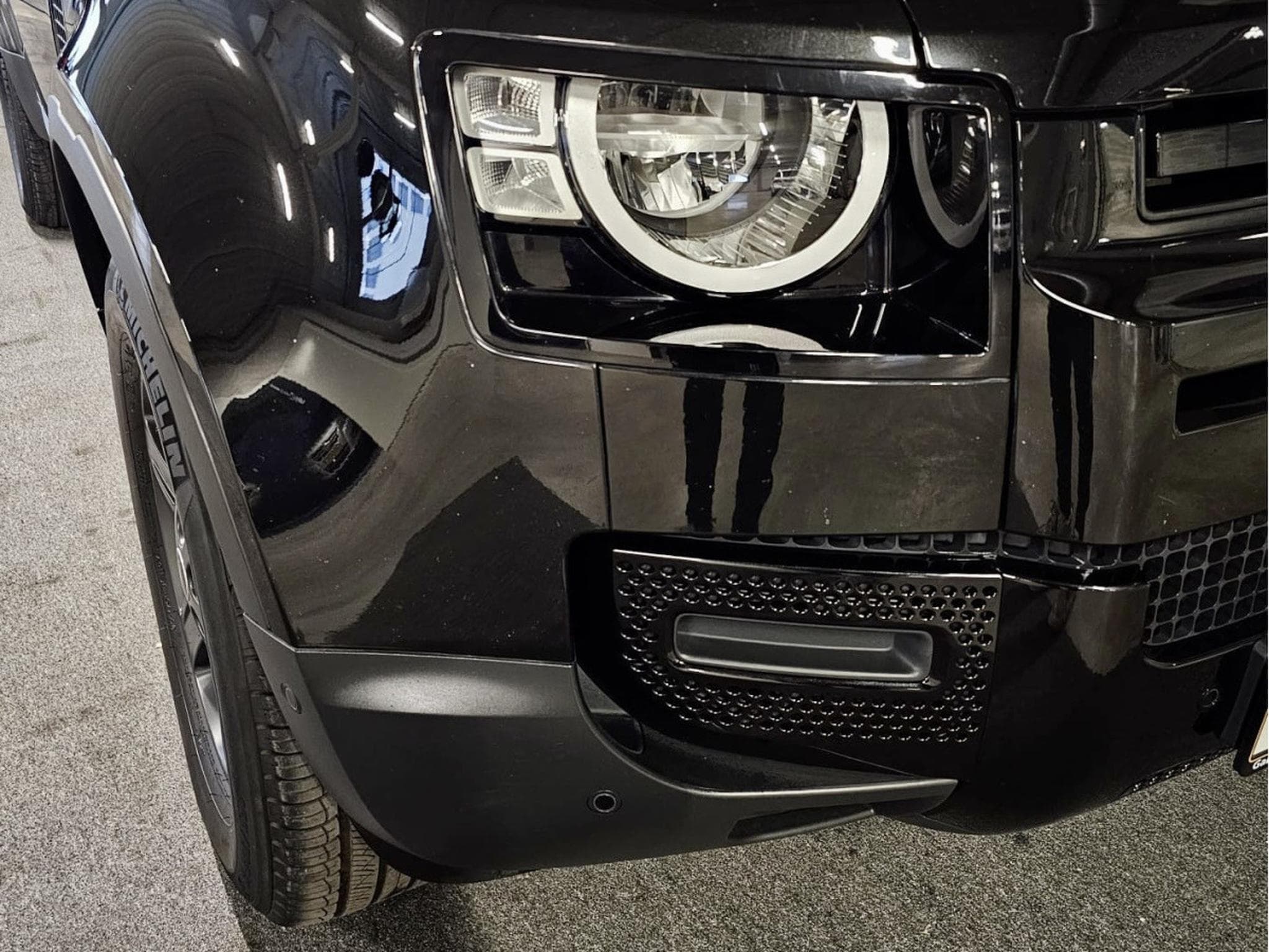 Land-Rover Defender 110 D200 S 7 SITZE CUIR NAVI (2020) - Foto 11