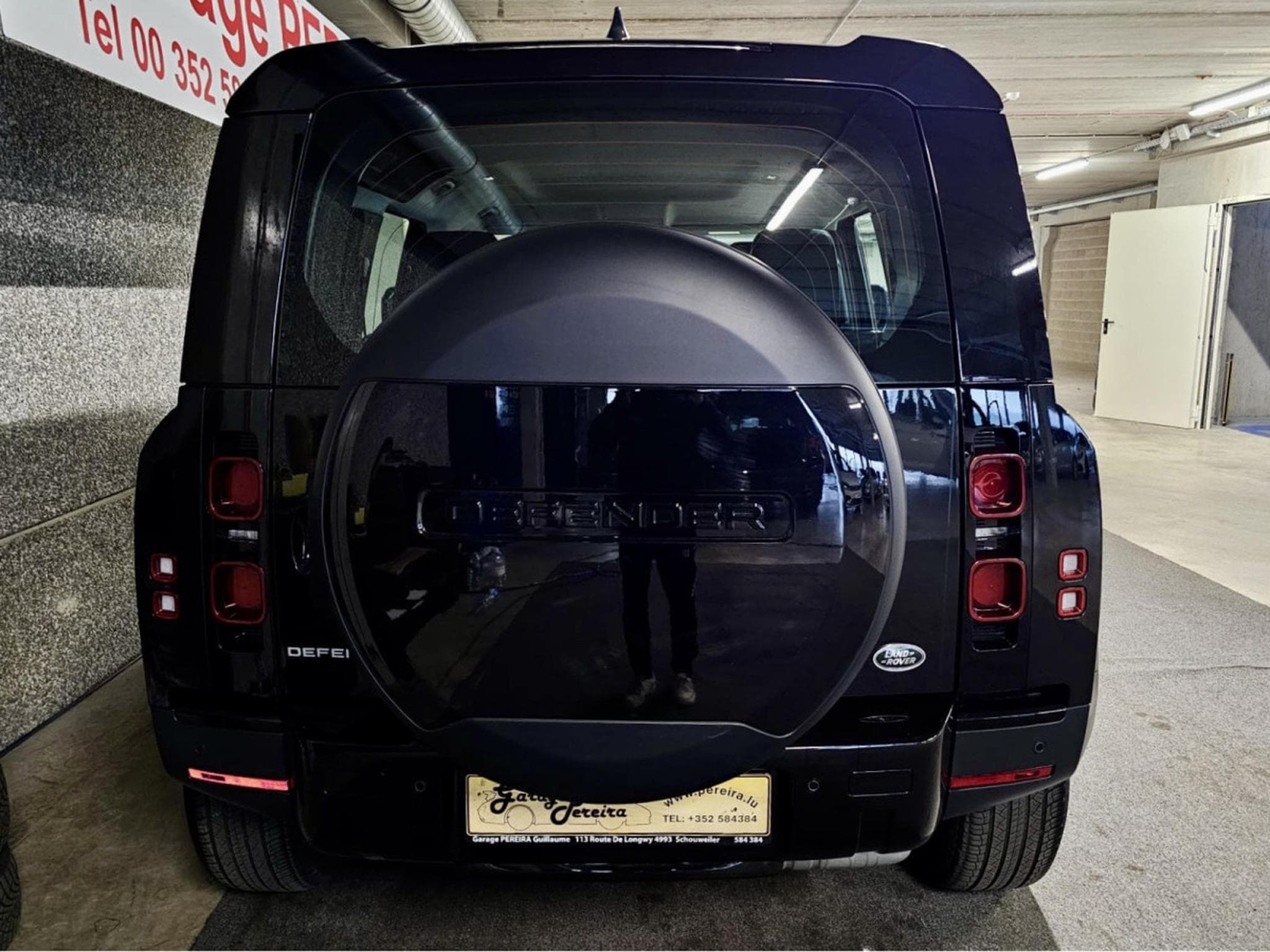 Land-Rover Defender 110 D200 S 7 SITZE CUIR NAVI (2020) - Foto 4