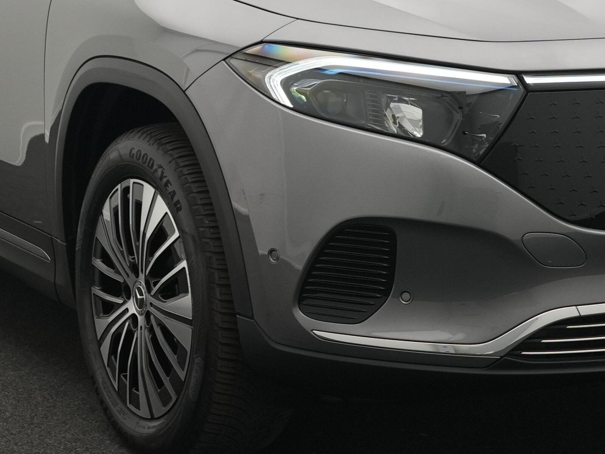 Mercedes EQA + Pano+LED+EasyPack+Kamera (2025) - Photo 7