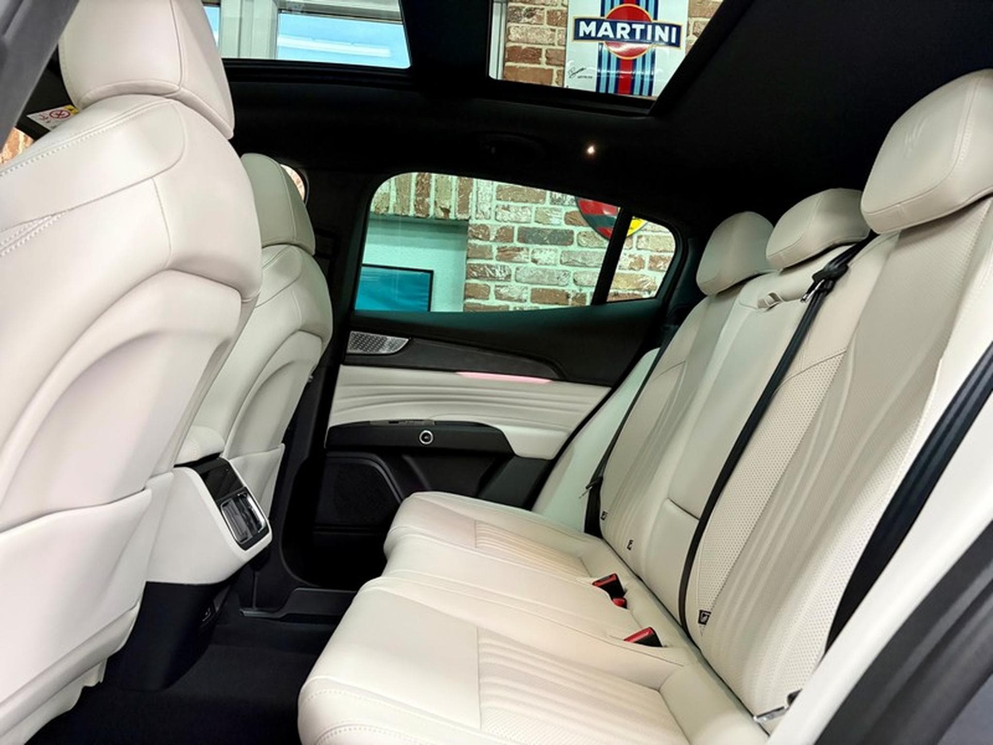 Maserati Grecale Grecale Modena 2.0 Hybrid 330cv Auto 4x4 (2023) - Photo 6