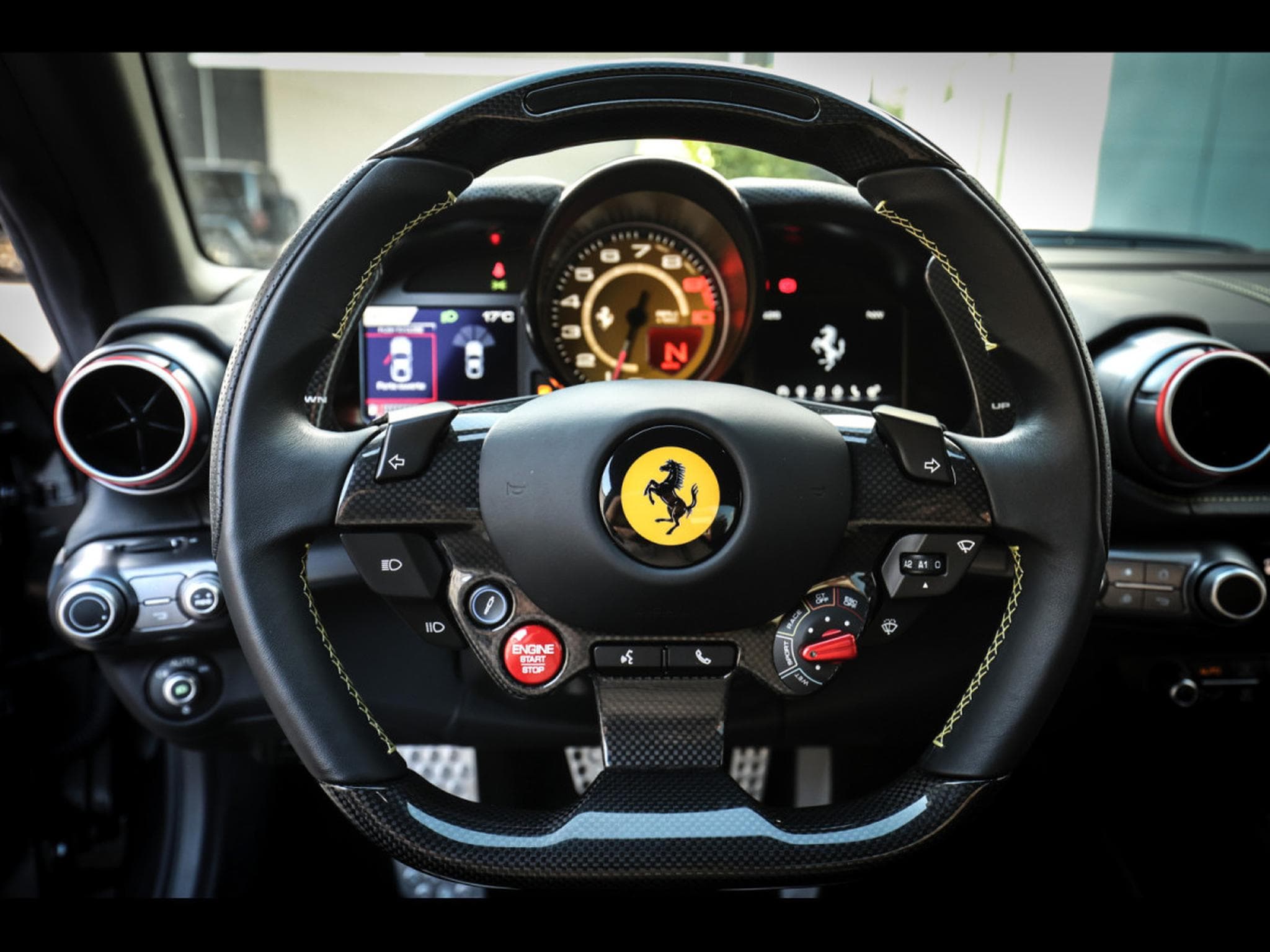 Ferrari 812 Superfast 6.5 V12 - GRIGIO SILVERSTONE 740 – FERRARI WARRANT (2020) - Foto 14