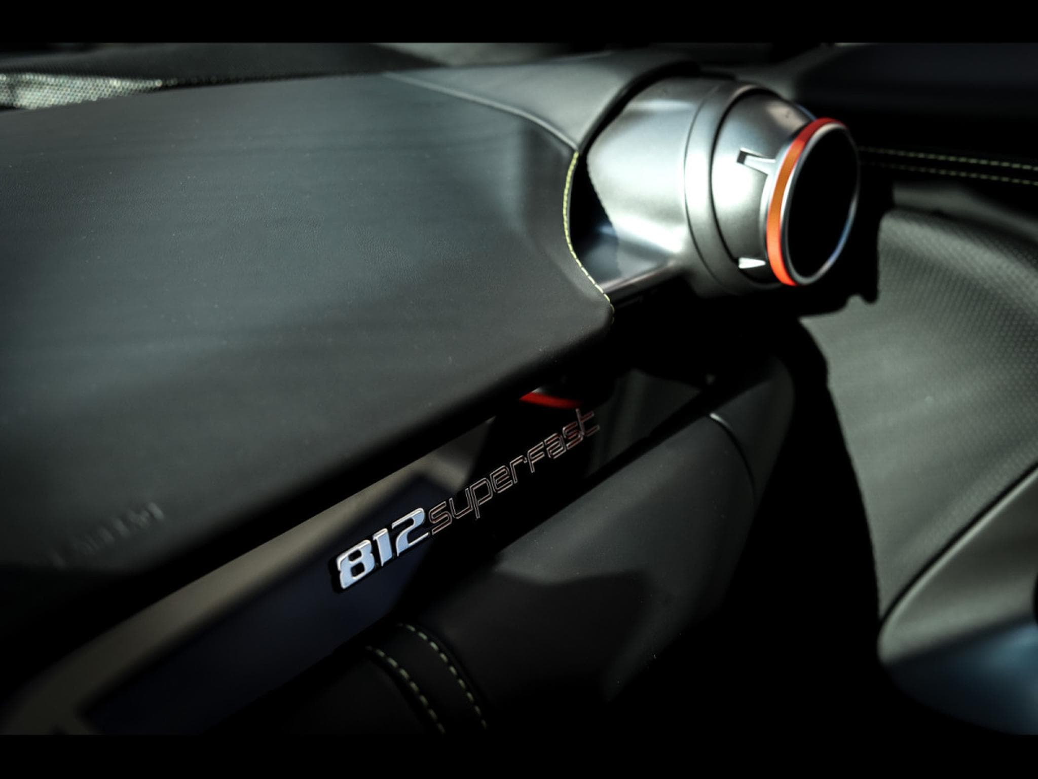 Ferrari 812 Superfast 6.5 V12 - GRIGIO SILVERSTONE 740 – FERRARI WARRANT (2020) - Foto 17