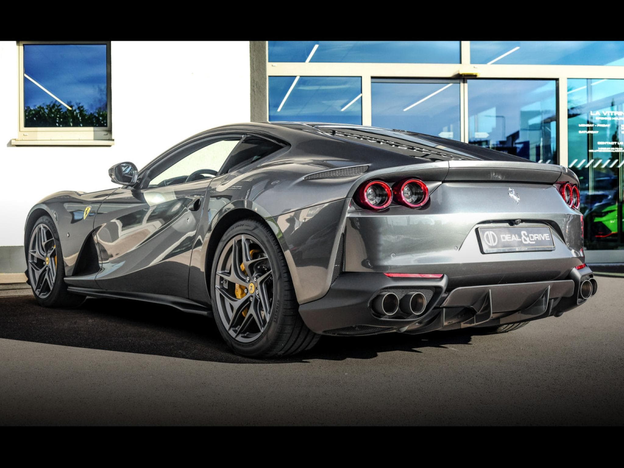 Ferrari 812 Superfast 6.5 V12 - GRIGIO SILVERSTONE 740 – FERRARI WARRANT (2020) - Foto 3