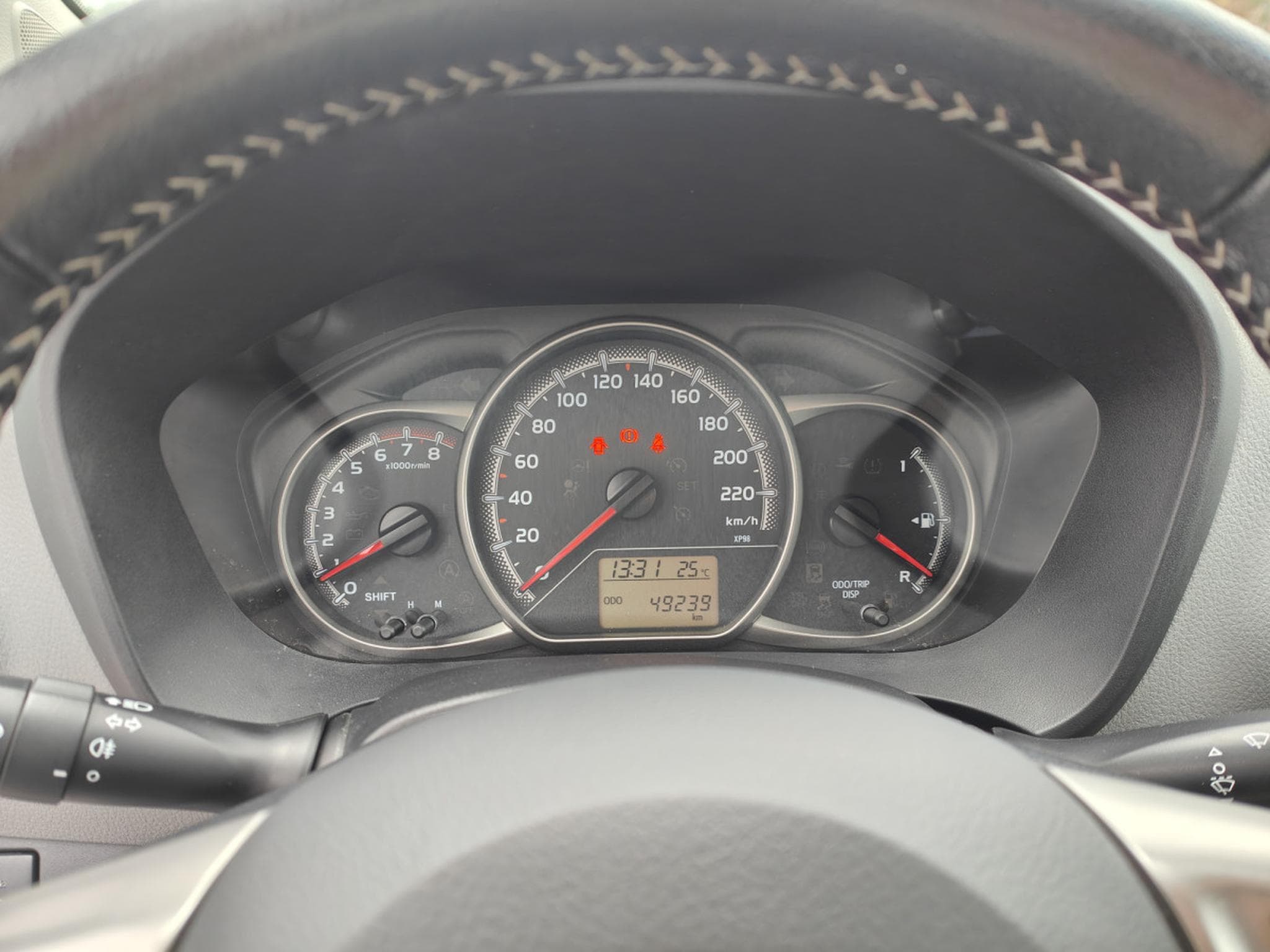Toyota Yaris 1.3 VVT-I GPS BLUETOOTH CLIMATISATION (2016) - Photo 17