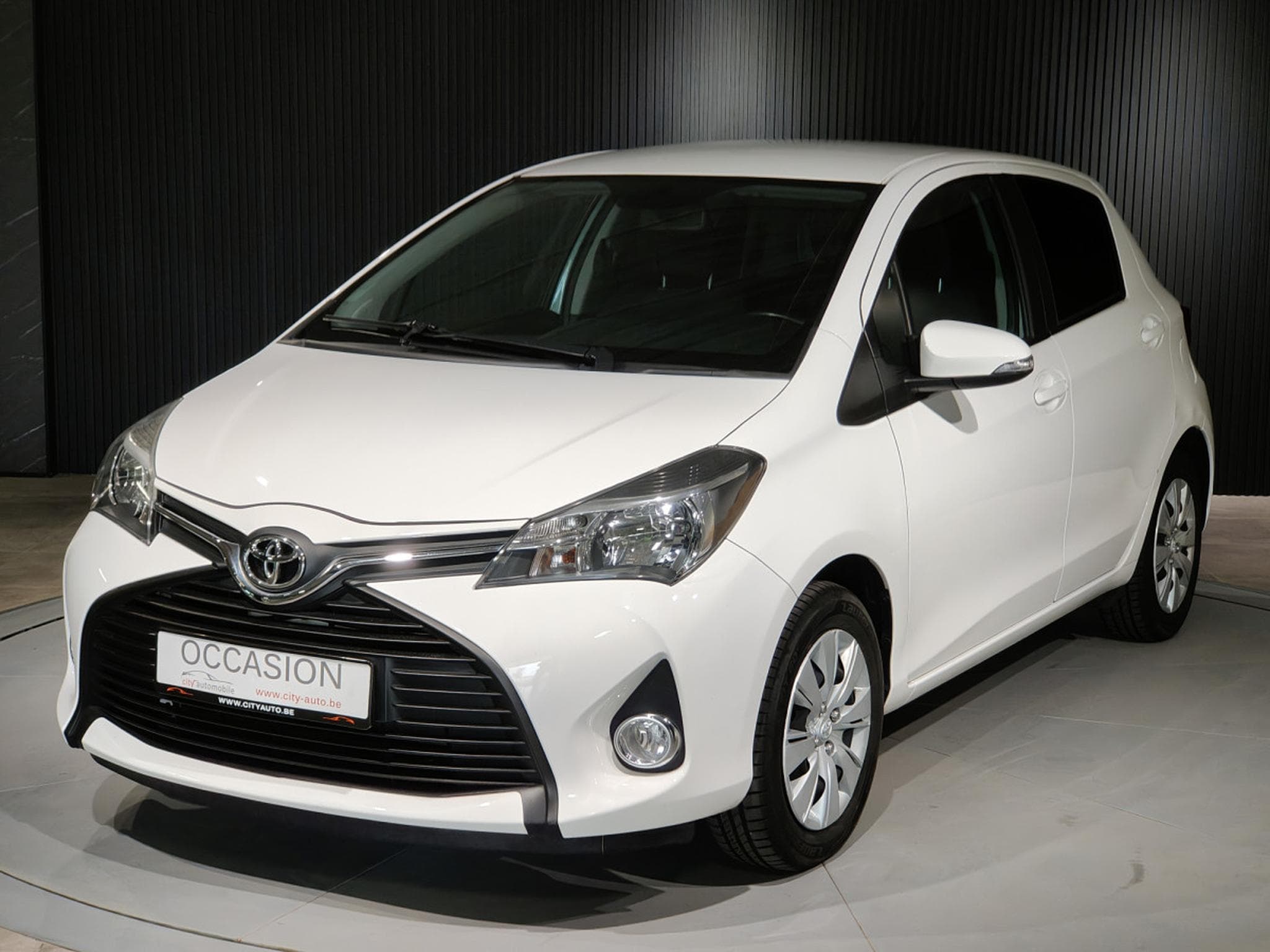 Toyota Yaris 1.3 VVT-I GPS BLUETOOTH CLIMATISATION (2016) - Photo 6