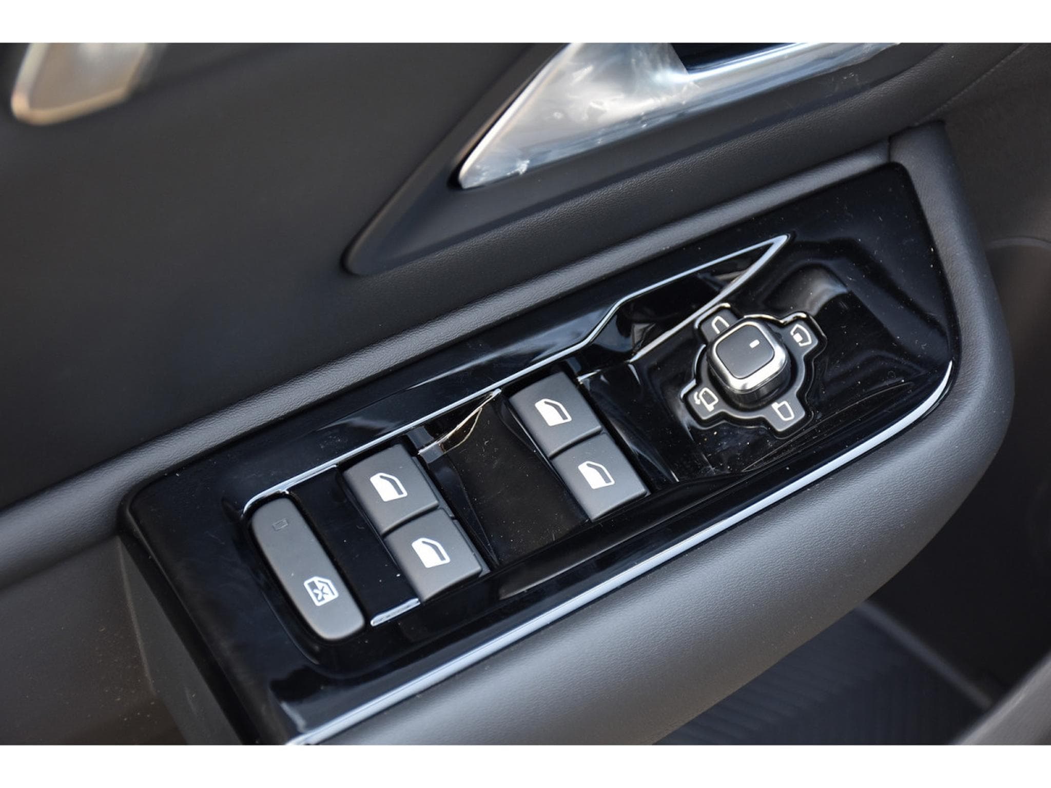 Citroën C5 X 1.2 PureTech PLUS EAT8 CUIR ACC HUD LANE NEUVE (2024) - Foto 24