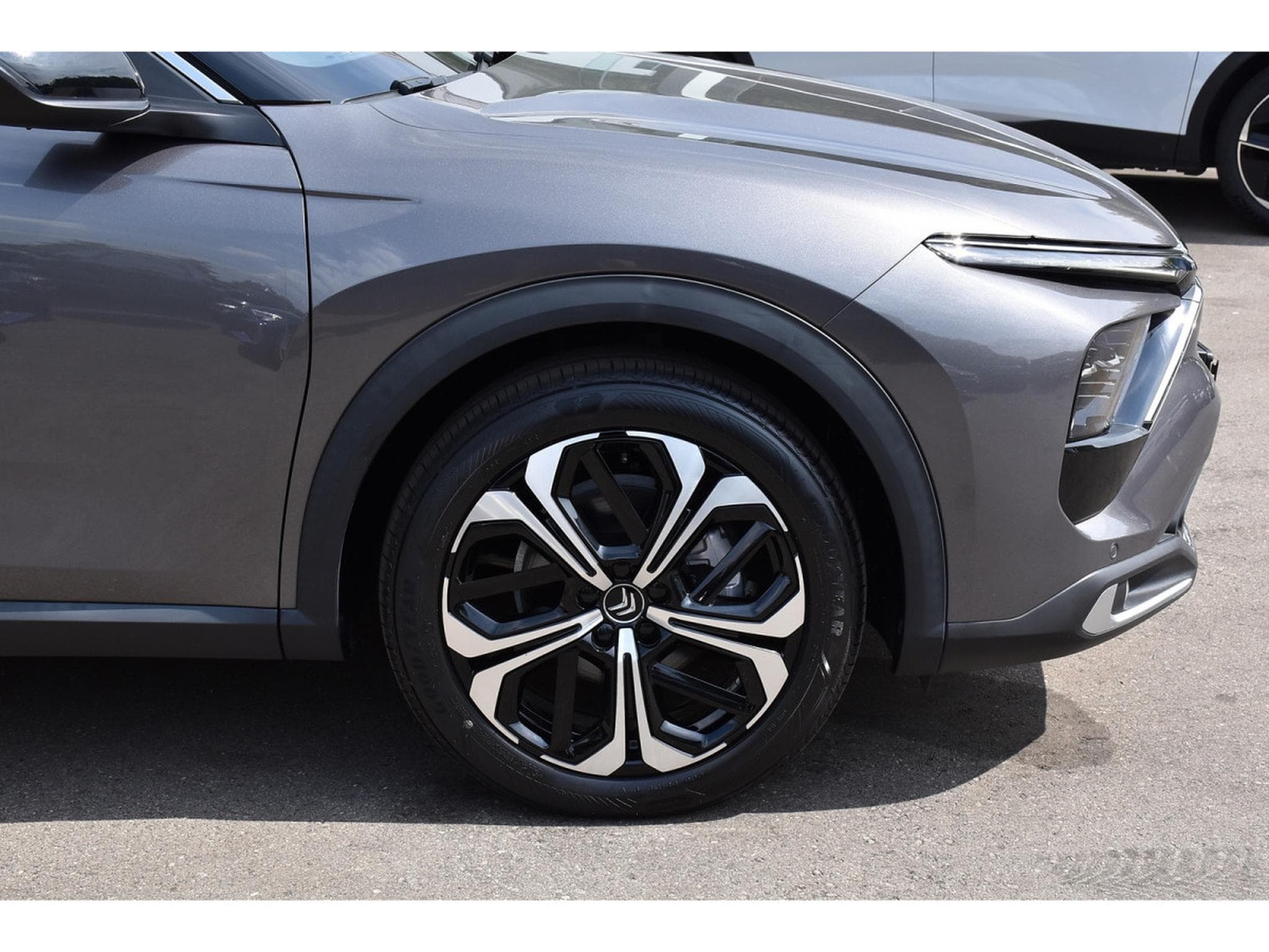 Citroën C5 X 1.2 PureTech PLUS EAT8 CUIR ACC HUD LANE NEUVE (2024) - Foto 5