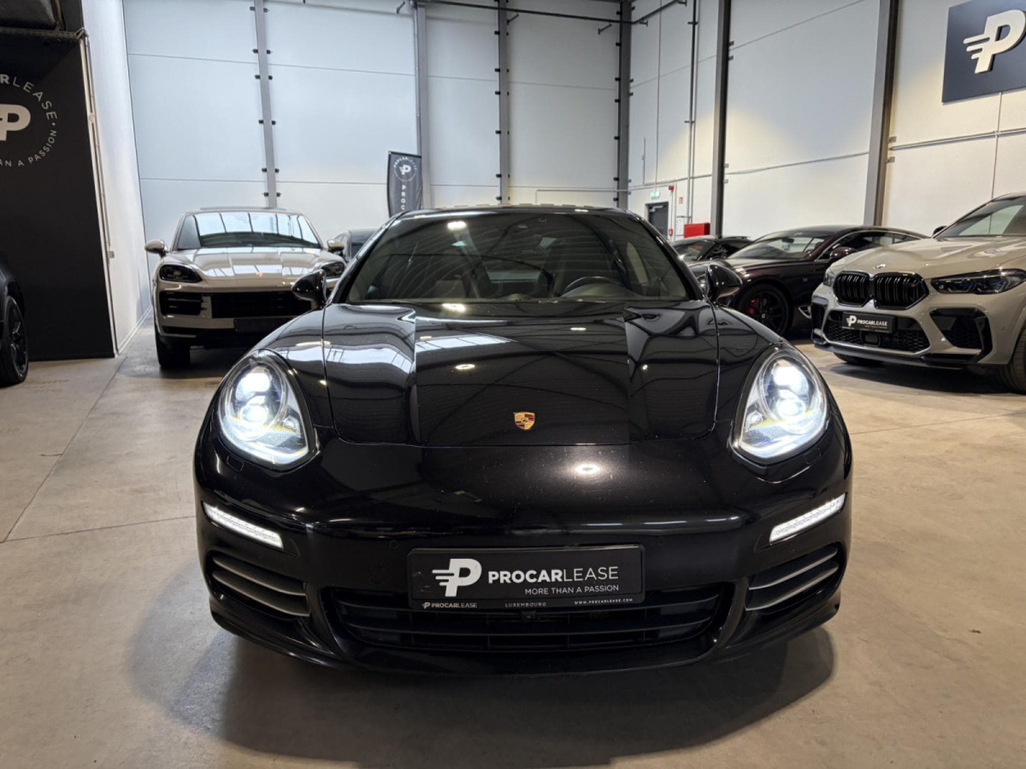 Porsche Panamera Panamera 4 S (2015) - Photo 2