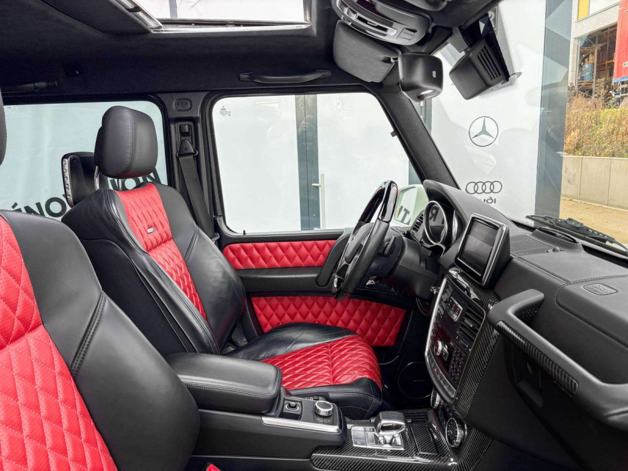 Mercedes G 63 AMG G63 AMG DESIGNO/DISTRO+/MULTMEDIA/VOLL (2015) - Photo 21