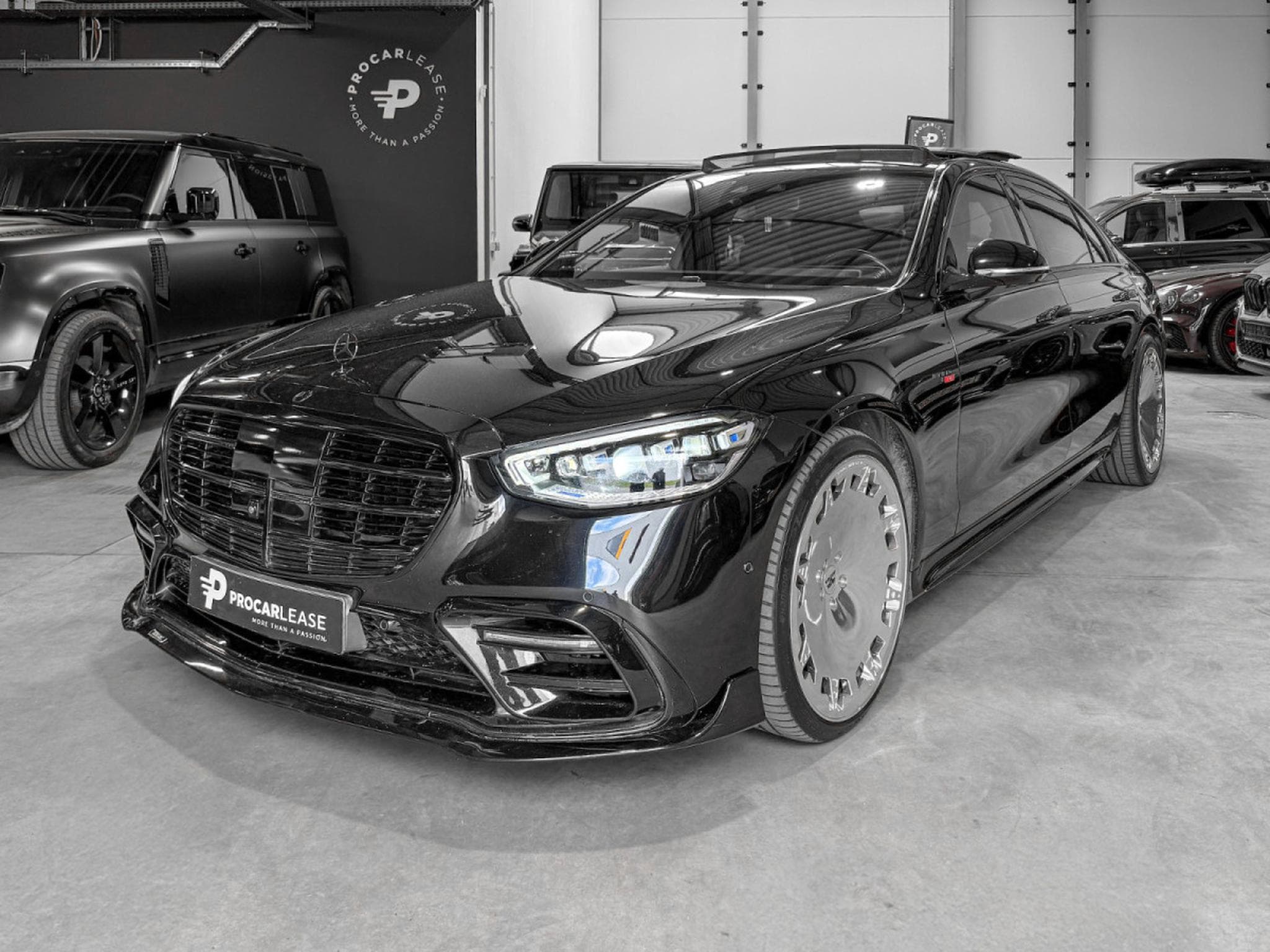 Mercedes S 580 S580e L 4MATIC BRABUS BODYKIT (2023) - Foto 1