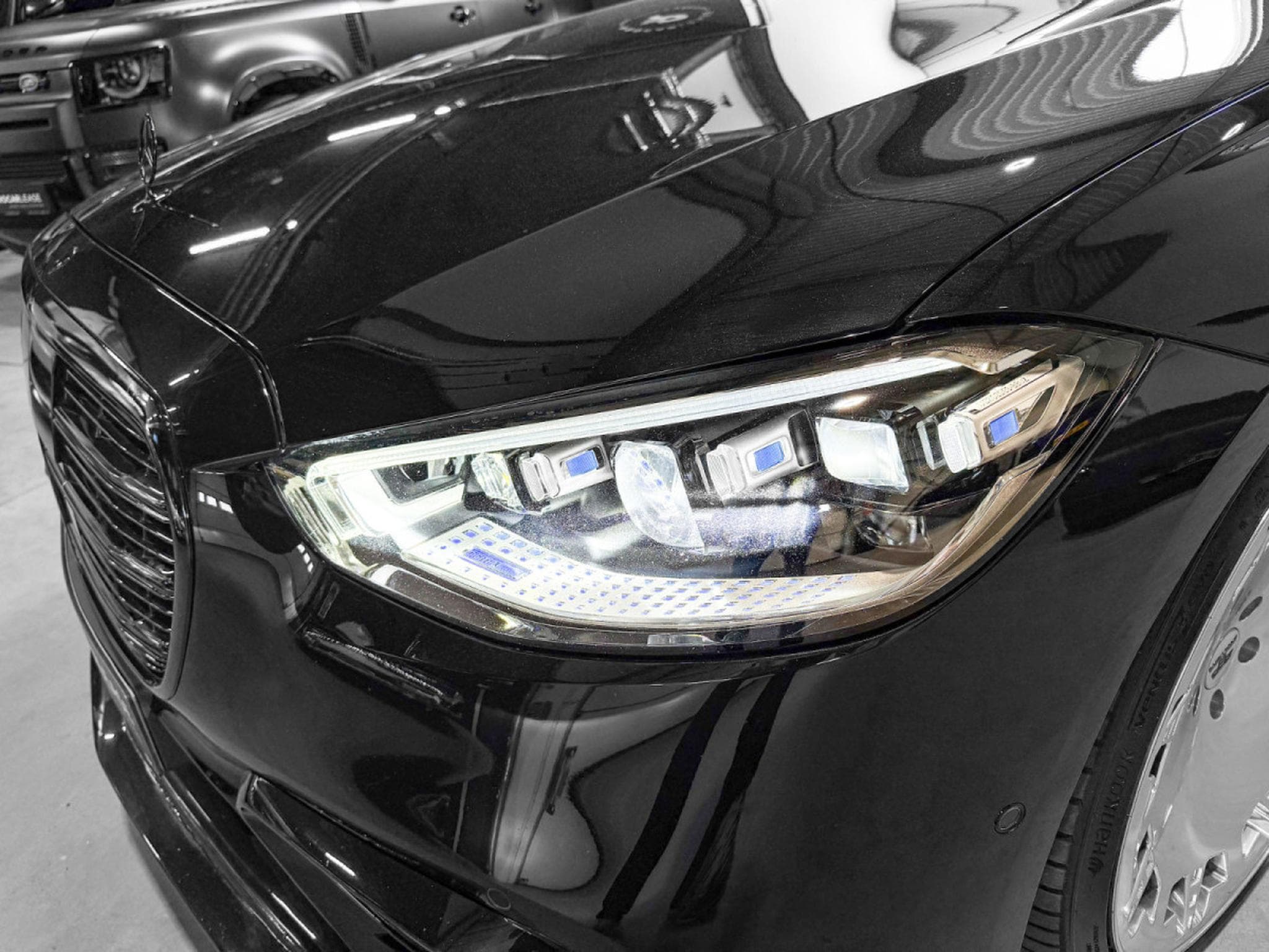 Mercedes S 580 S580e L 4MATIC BRABUS BODYKIT (2023) - Foto 21