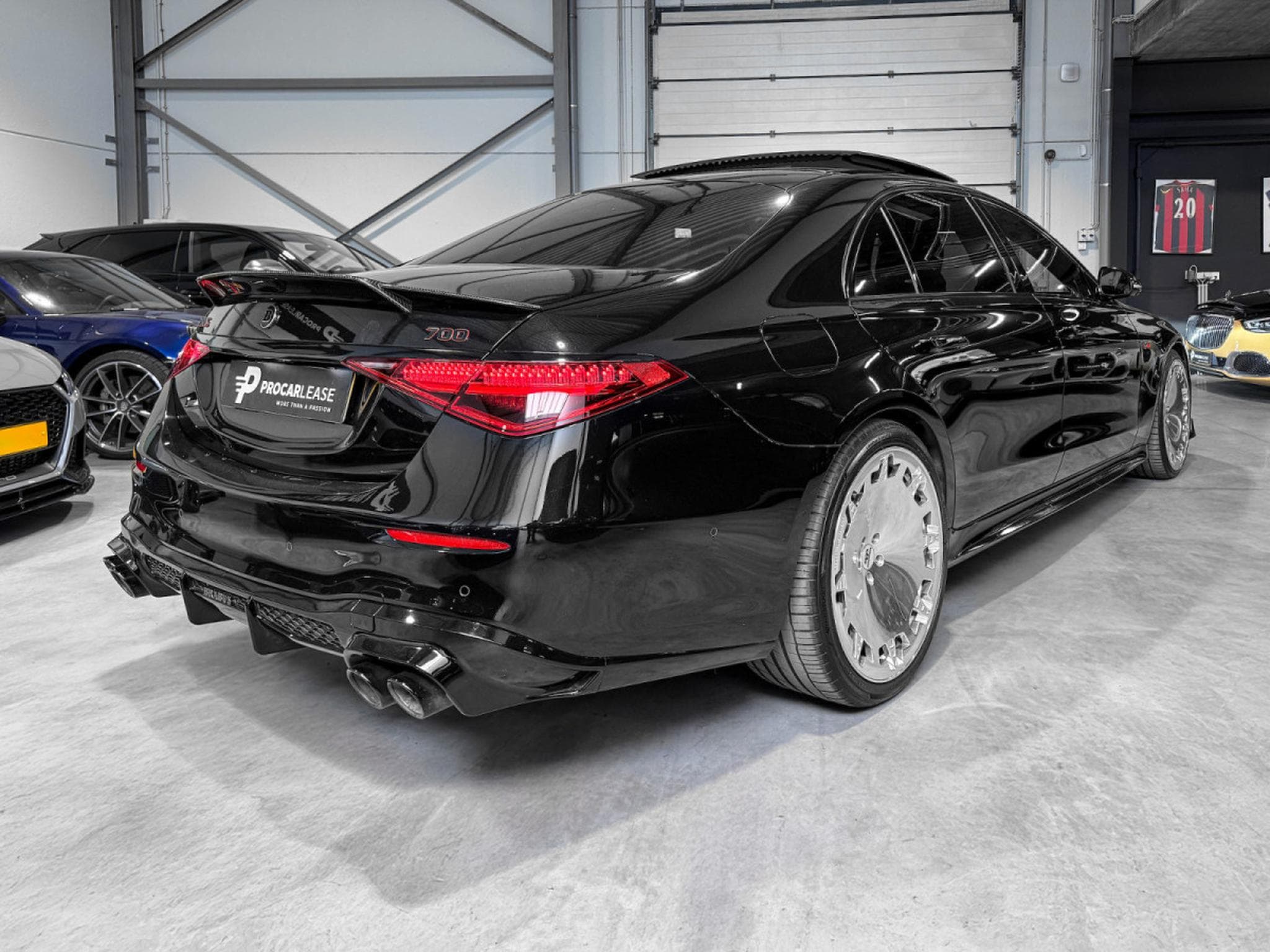 Mercedes S 580 S580e L 4MATIC BRABUS BODYKIT (2023) - Foto 9