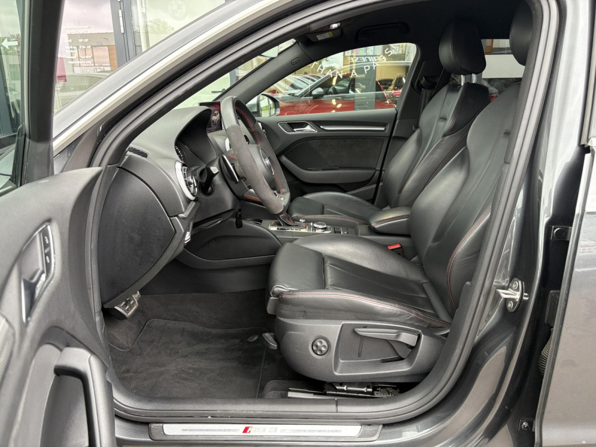Audi RS3 Sportback 2.5 TFSi Quattro S-Tronic/SUIVI AUDI/GARANTIE (2018) - Photo 19