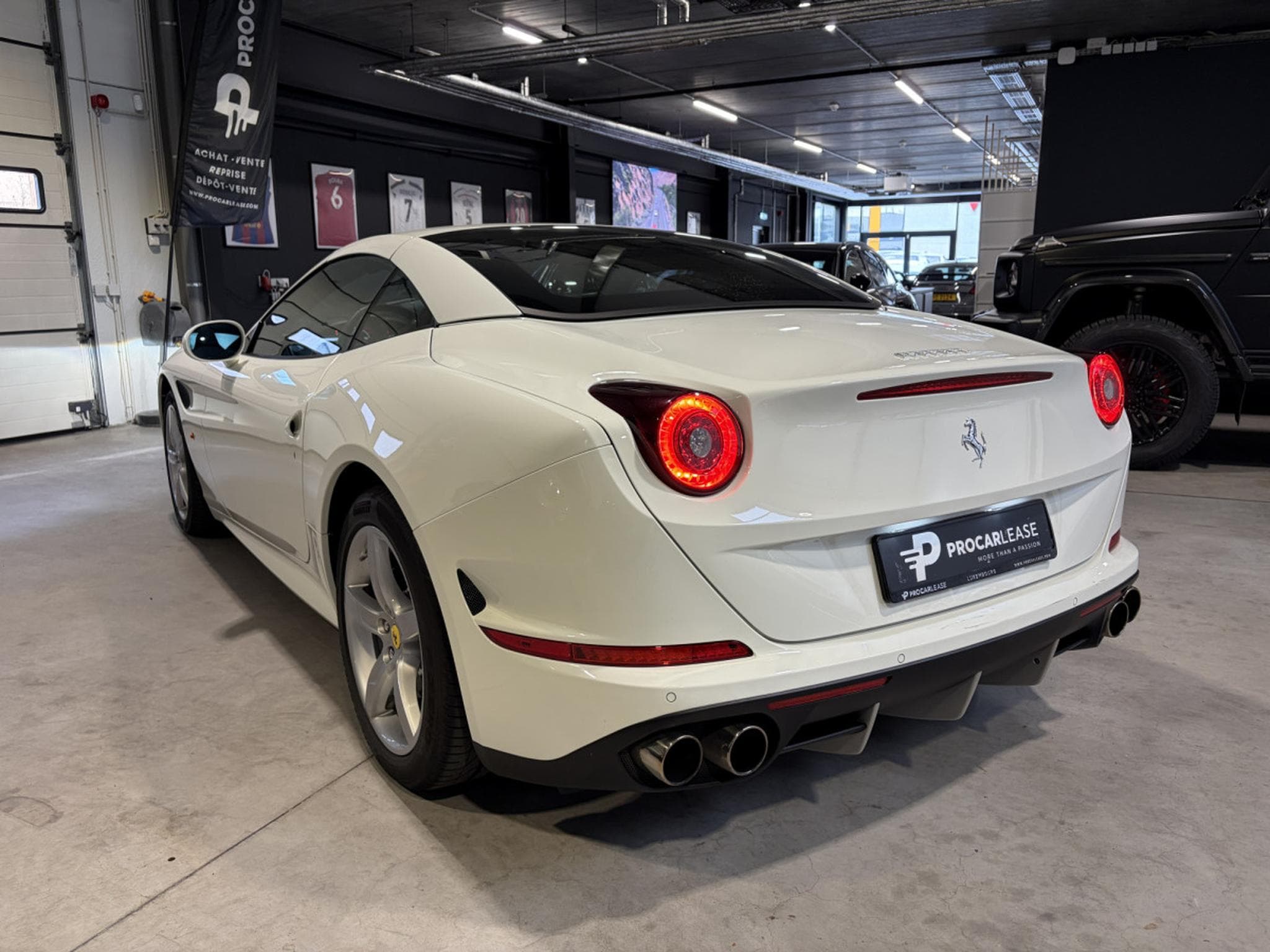 Ferrari California California T / 3.9 V8 / 4-Sitzer / (2015) - Photo 5