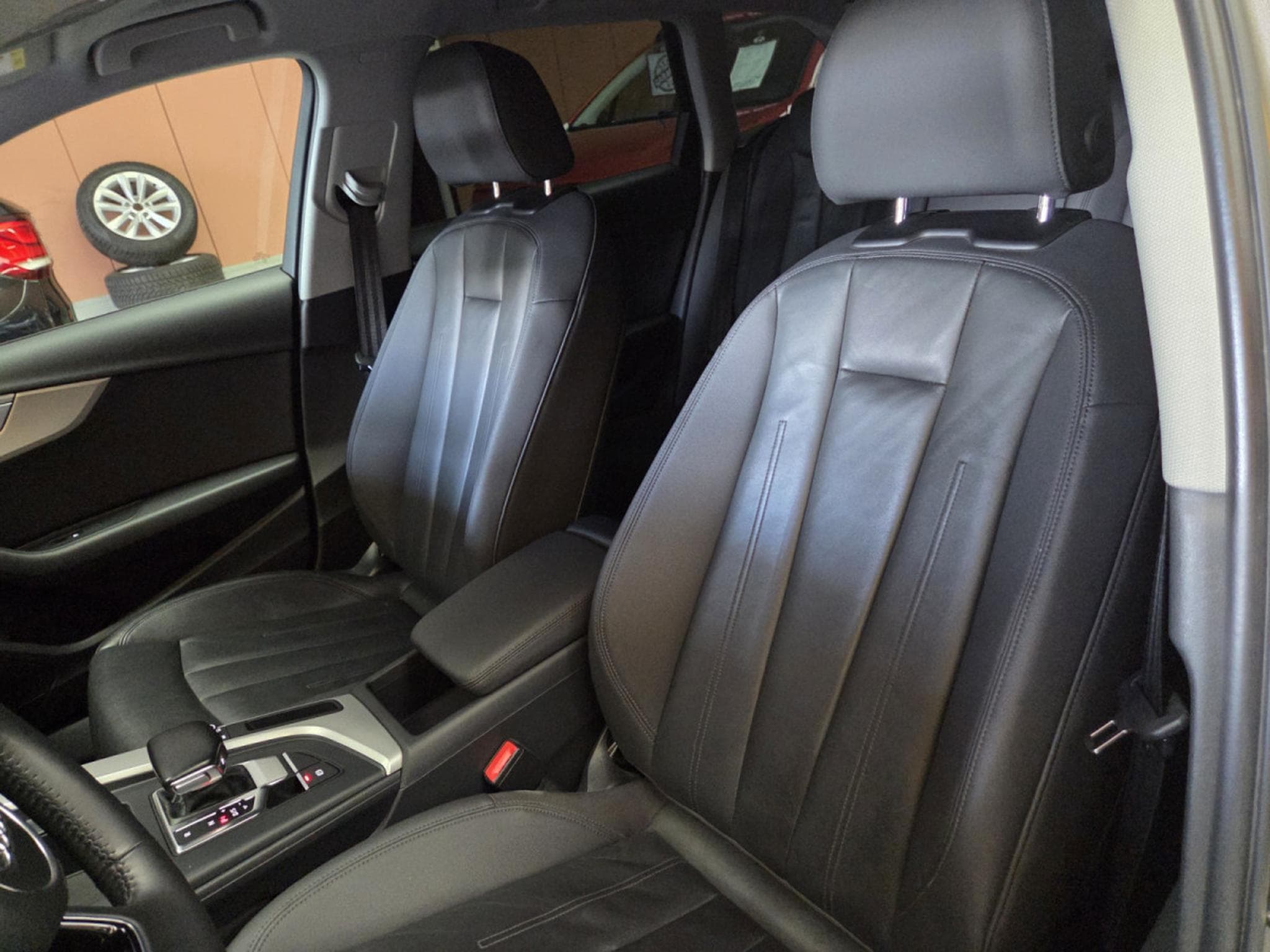 Audi A4 35 TDI 163CV AVANT S-TRONIC (2020) - Photo 8