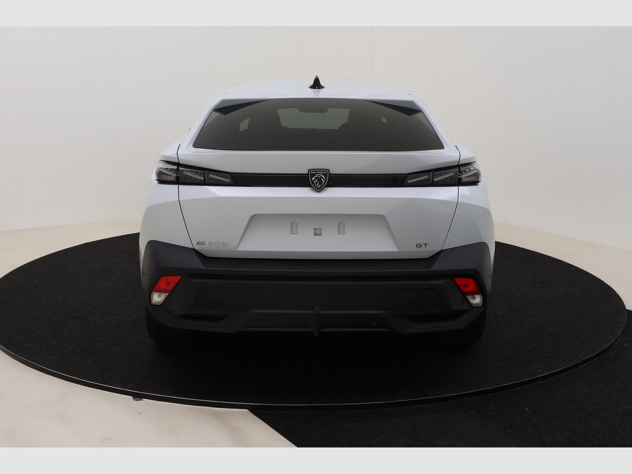 Peugeot E-408 GT (2026) - Photo 7