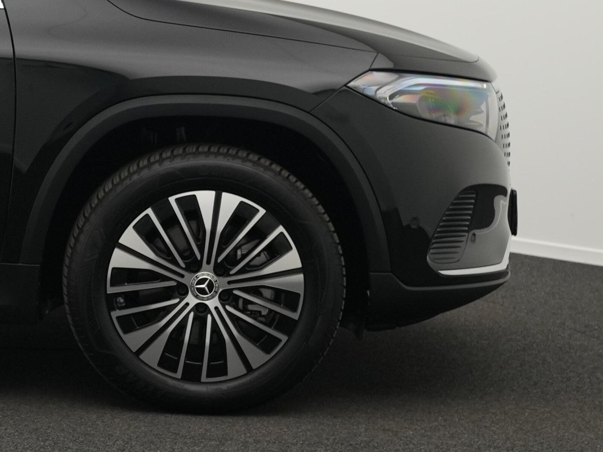 Mercedes EQA + Progressive LED+Pano+Totw+MBUX+Apple (2025) - Foto 6