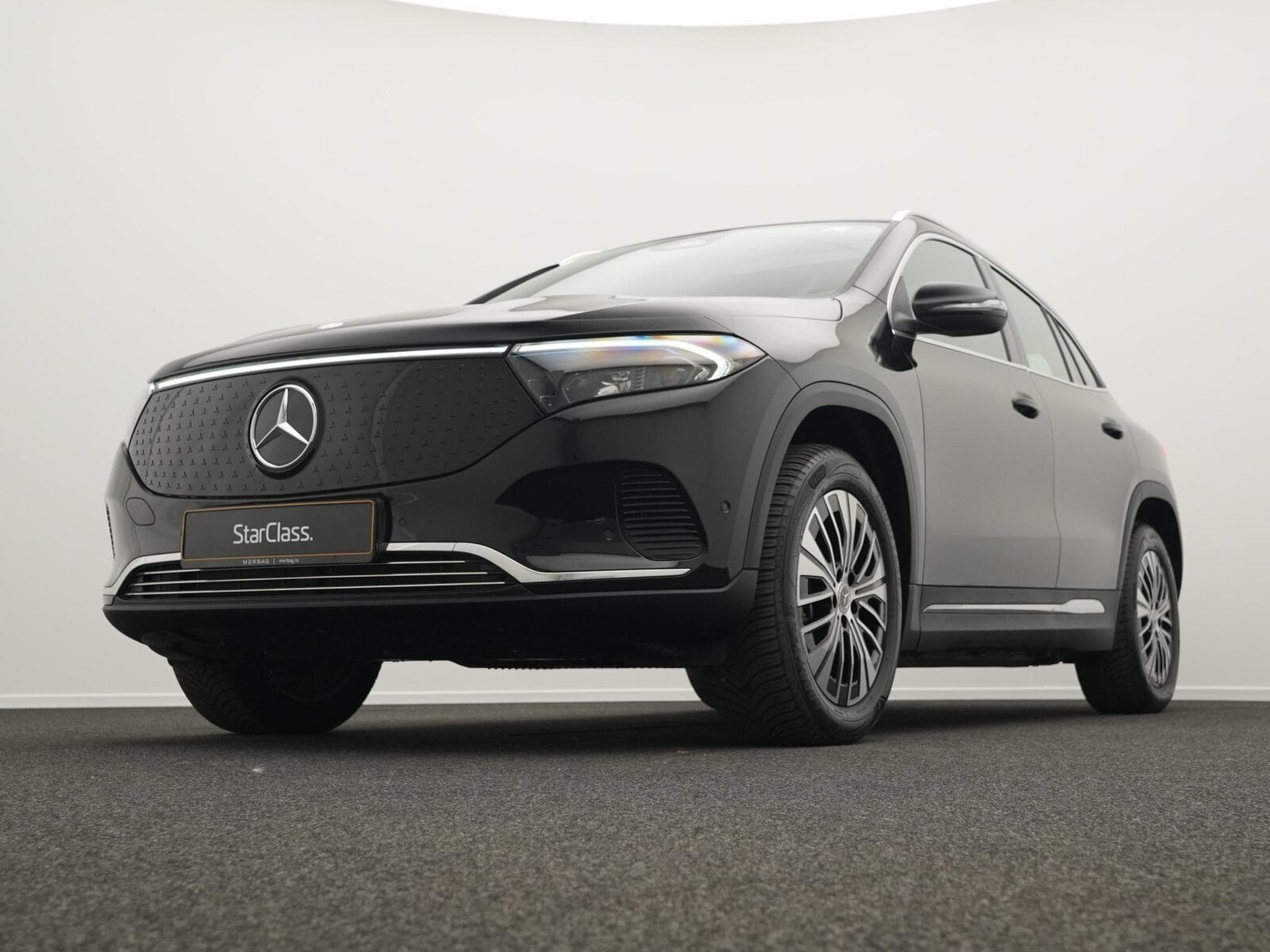 Mercedes EQA + Progressive LED+Pano+Totw+MBUX+Apple (2025) - Foto 8
