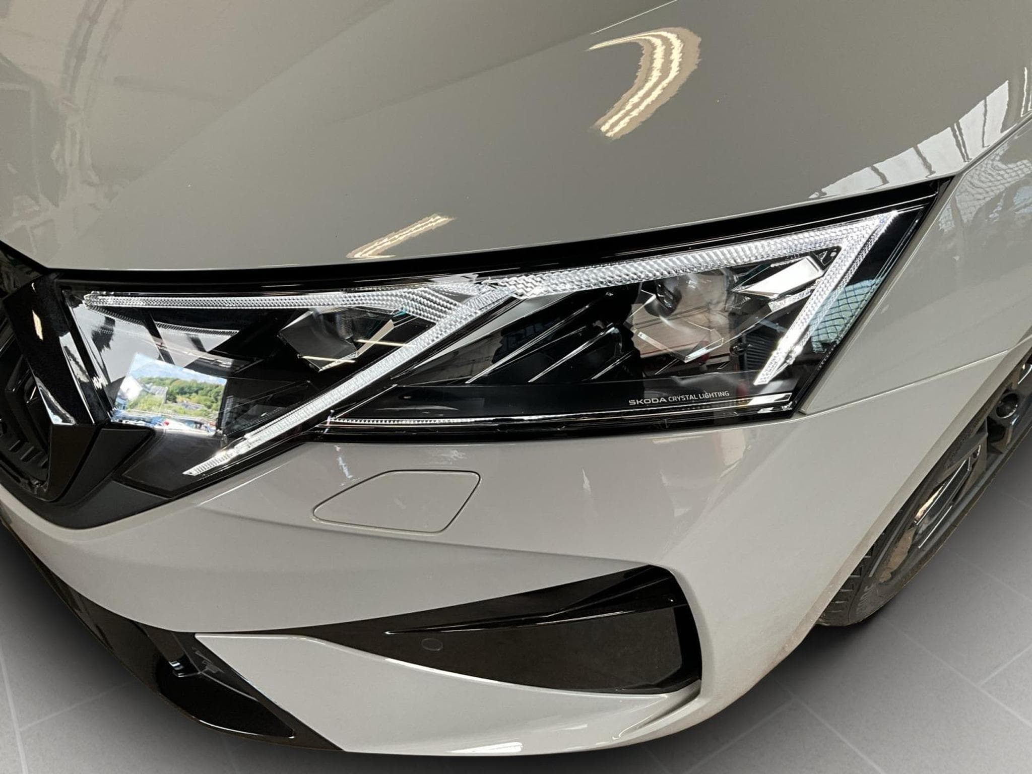 Skoda Octavia RS+DSG+P.Simply-Clever+LED (2025) - Foto 17