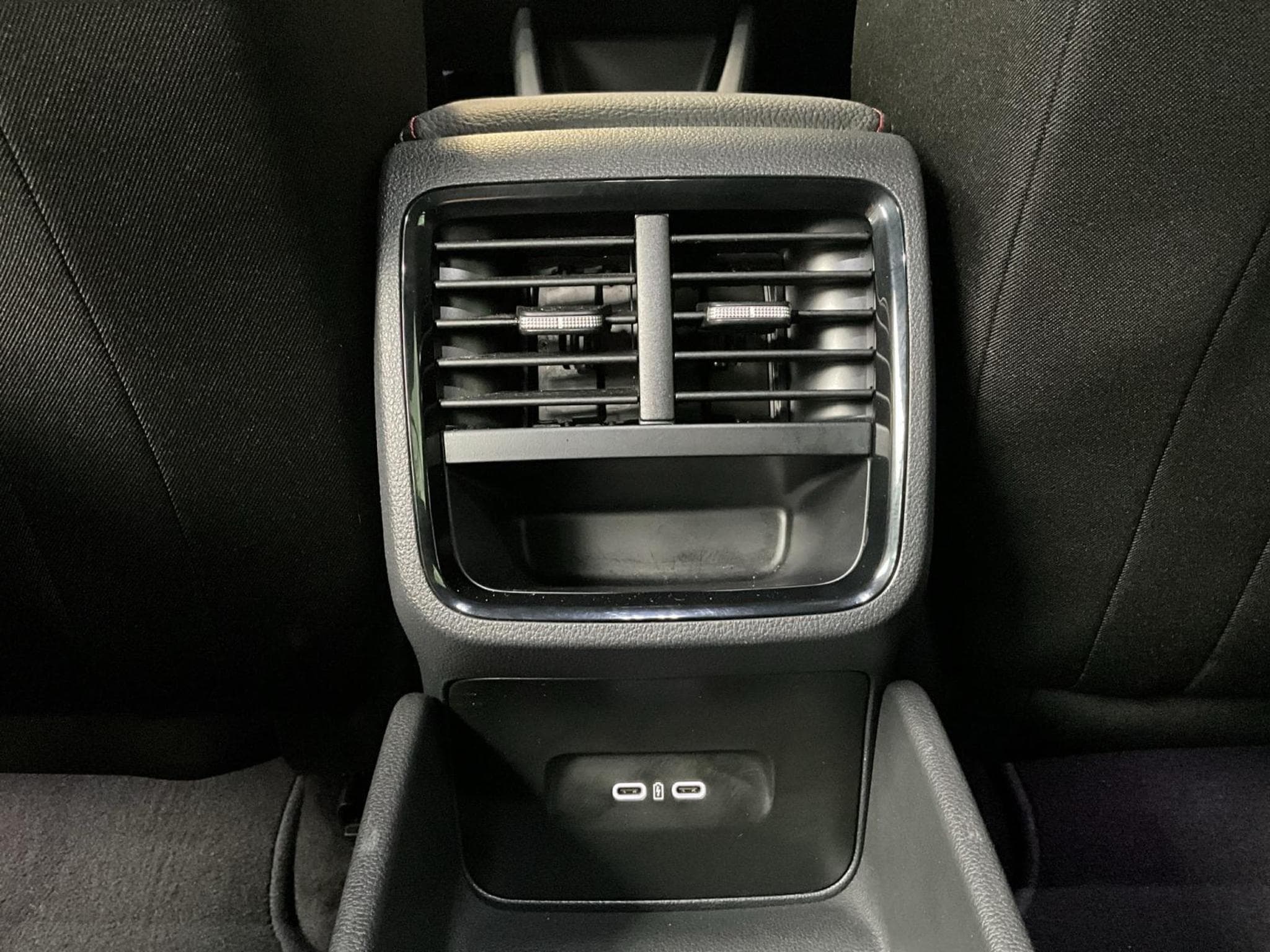 Skoda Octavia RS+DSG+P.Simply-Clever+LED (2025) - Foto 20